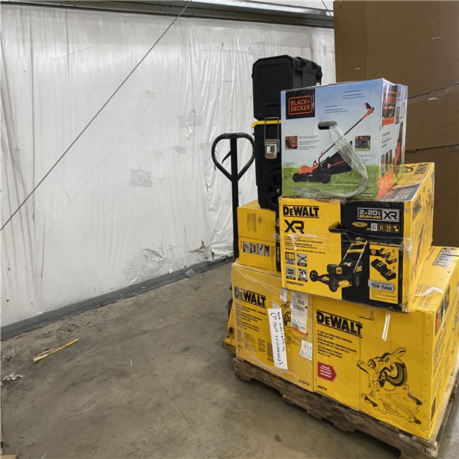 Houston Location AS IS - Tool Pallet