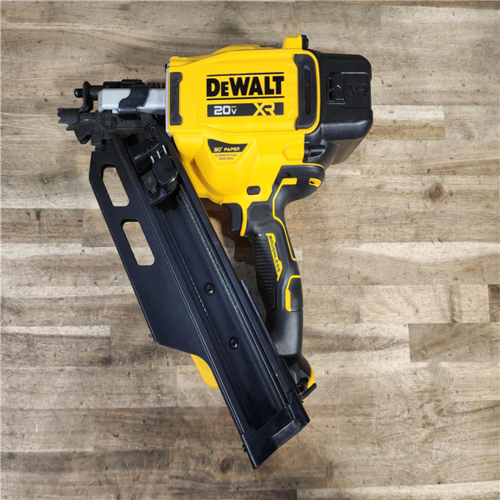 HOUSTON LOCATION - AS-IS DEWALT 20-Volt 30° Cordless Framing Nailer (Tool-Only)