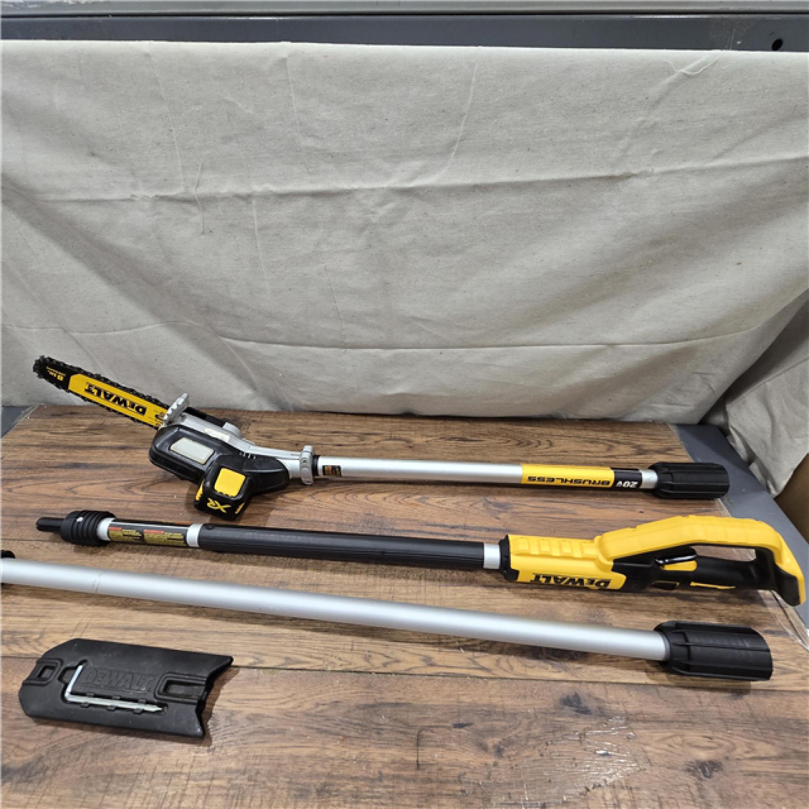 AS-IS DEWALT 20V MAX 8in. Brushless Cordless Battery Powered Pole Saw (Tool Only)