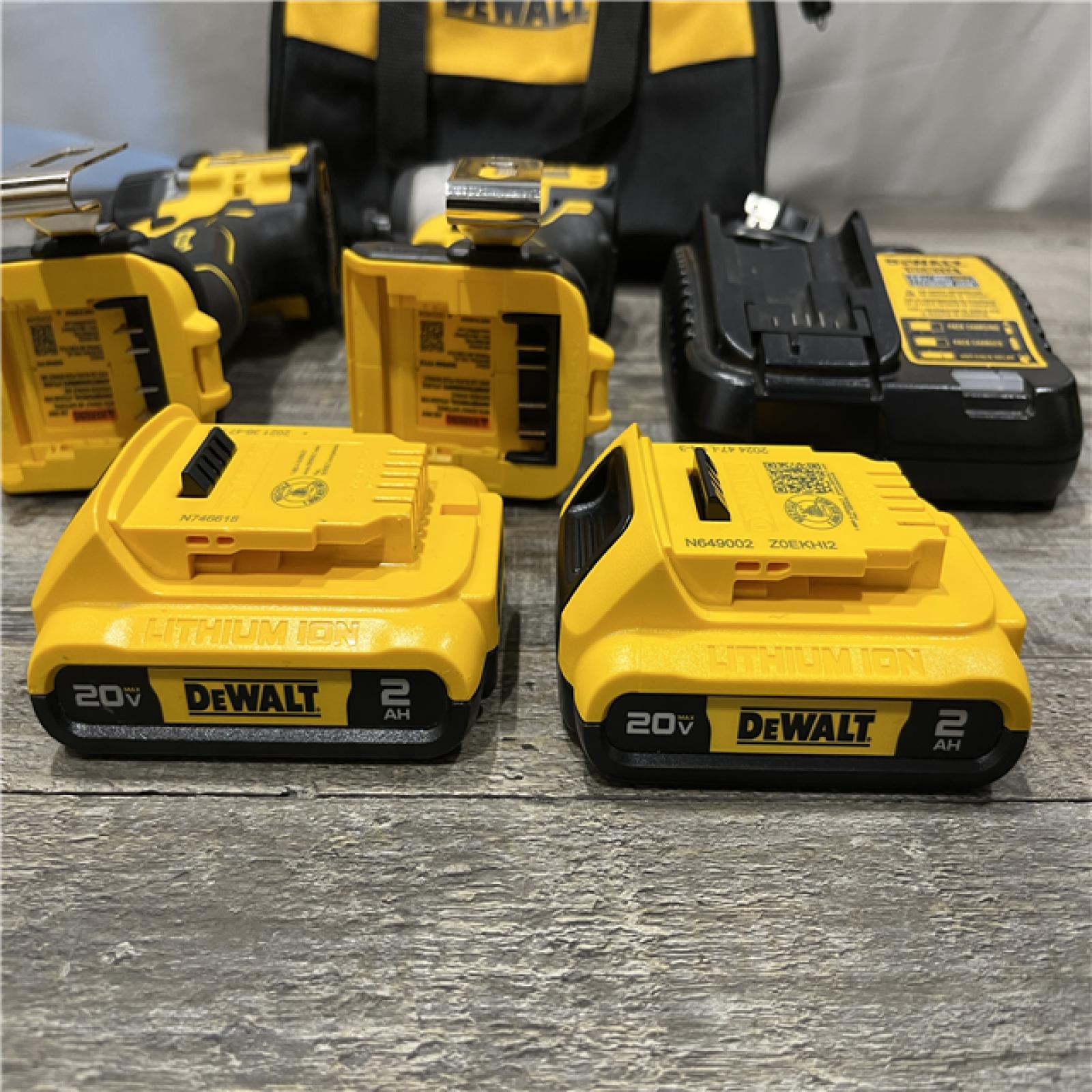 AS-IS DEWALT ATOMIC 20-Volt MAX Lithium-Ion Cordless Combo Kit