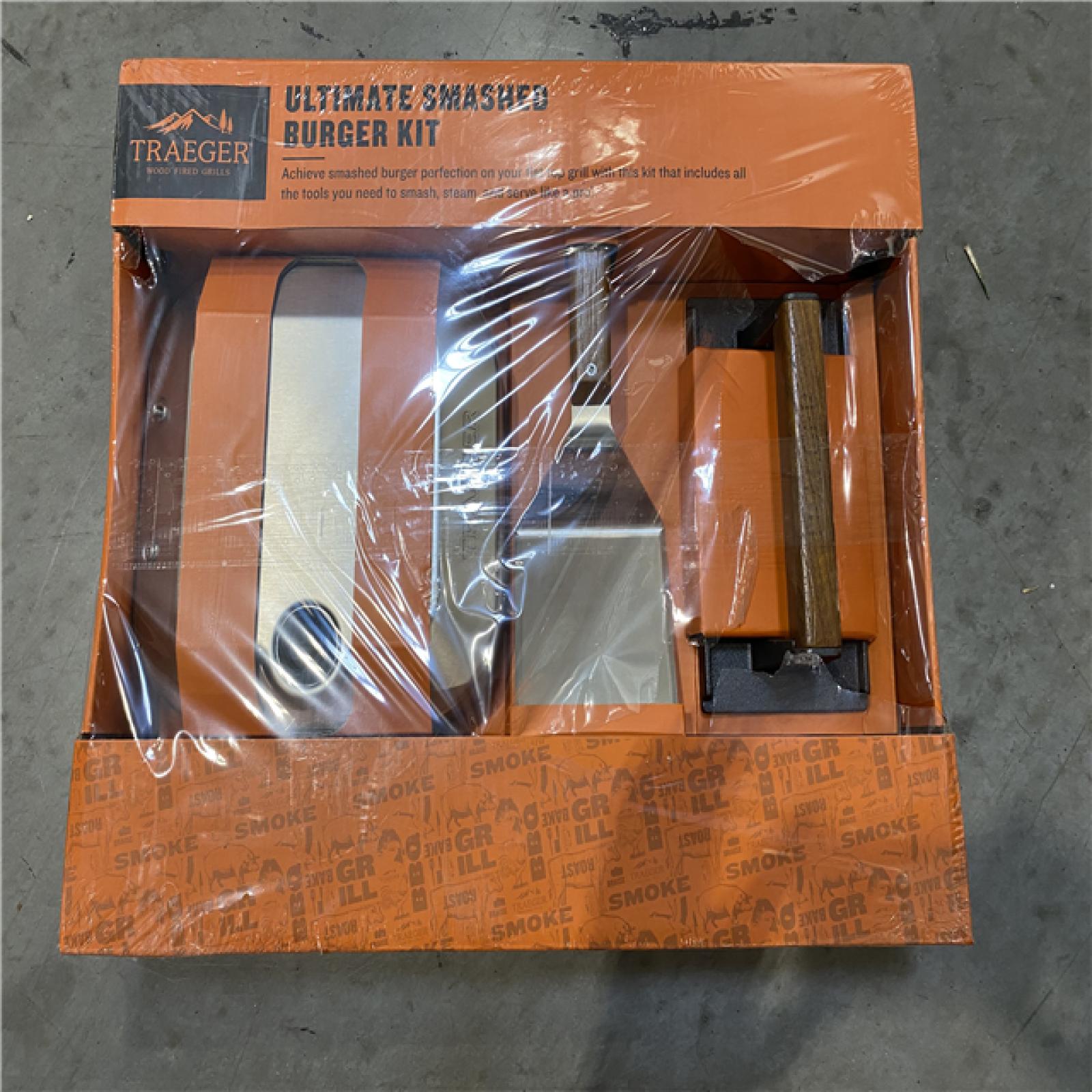 NEW! Traeger Ultimate Smashed Burger Kit 3Piece Set
