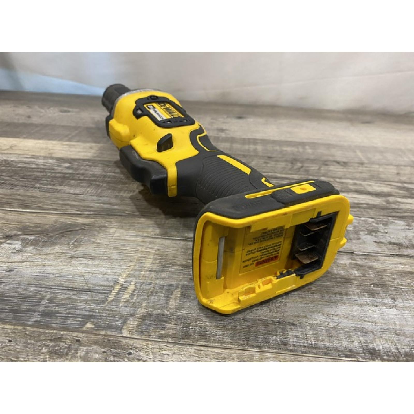 AS-IS DEWALT 20-Volt MAX XR Lithium-Ion Cordless Brushless 1-1/2 in. Variable Speed Die Grinder (Tool-Only)