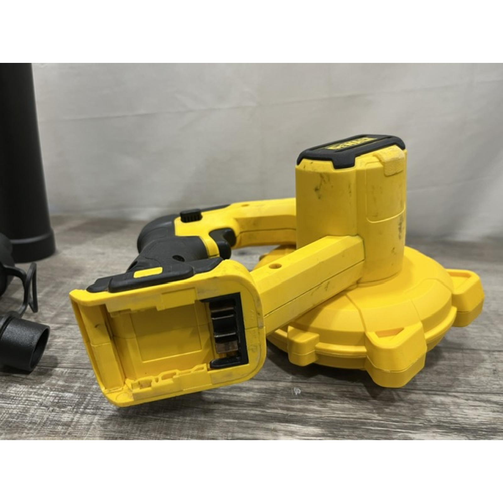 AS-IS DEWALT Cordless Compact Jobsite Blower(Tool Only)
