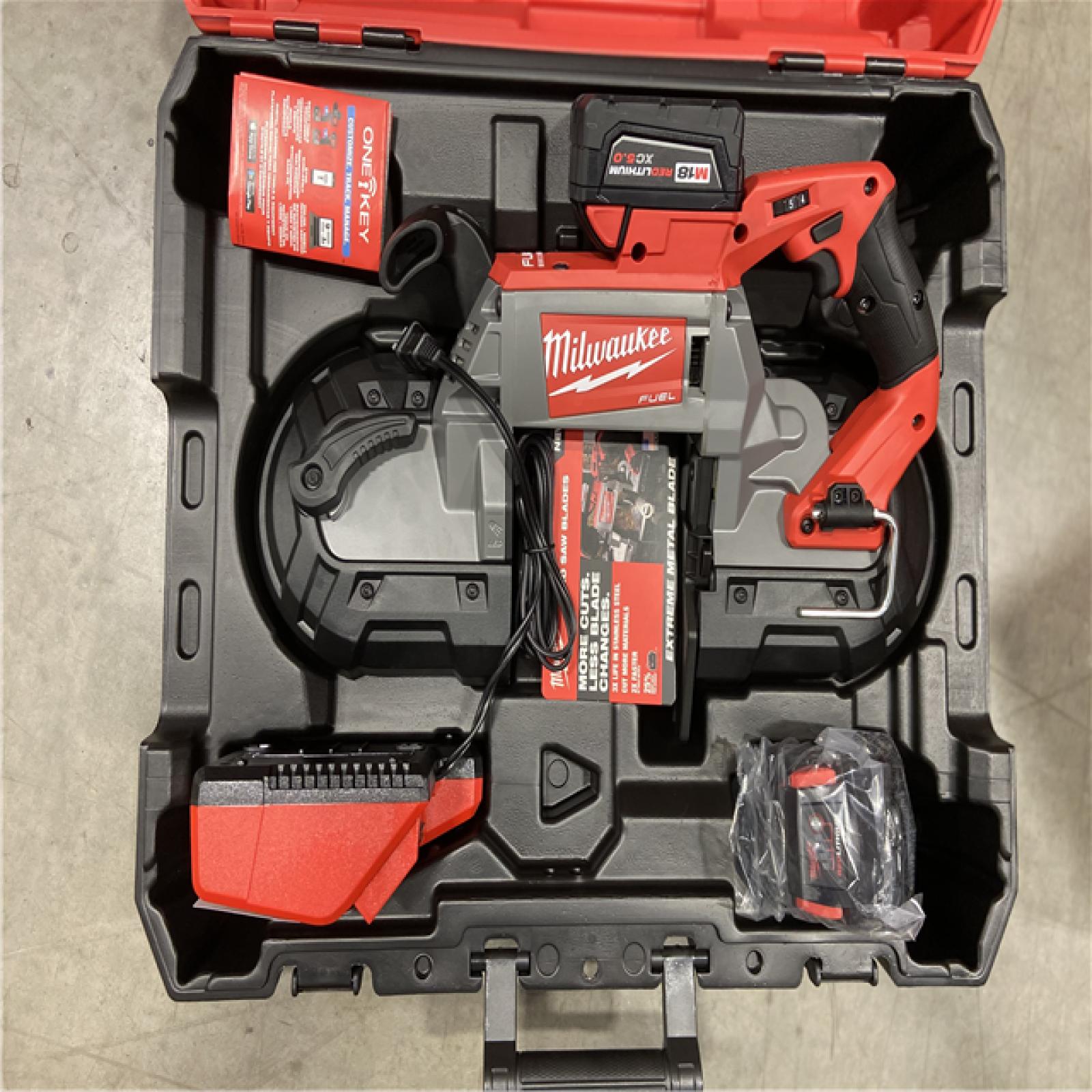 NEW! - Milwaukee M12 12-Volt Lithium-Ion Force Logic Cordless Press Tool Kit