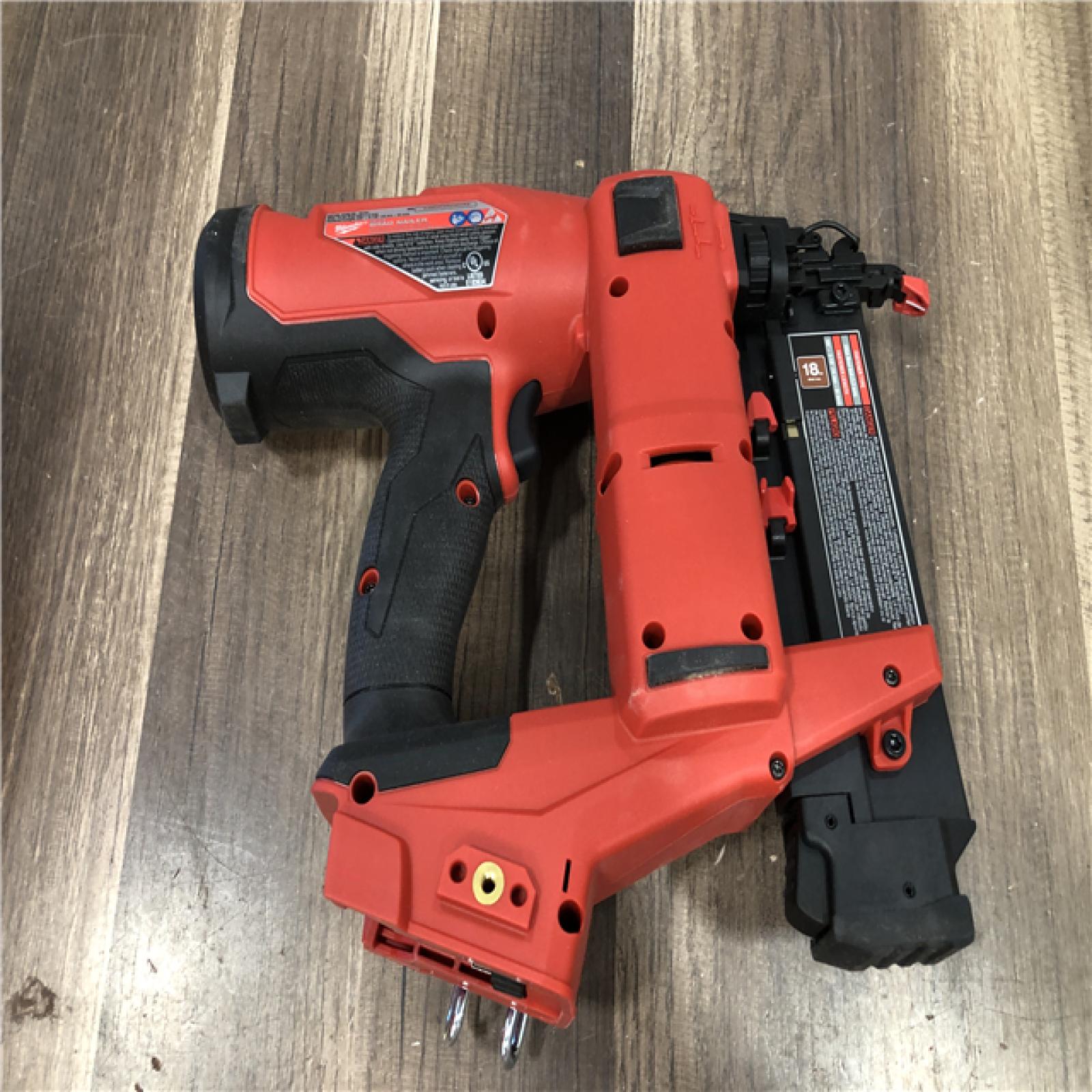AS-IS Milwaukee FUEL 18-Volt Lithium-Ion Brushless Cordless Gen II 18-Gauge Brad Nailer (Tool-Only)