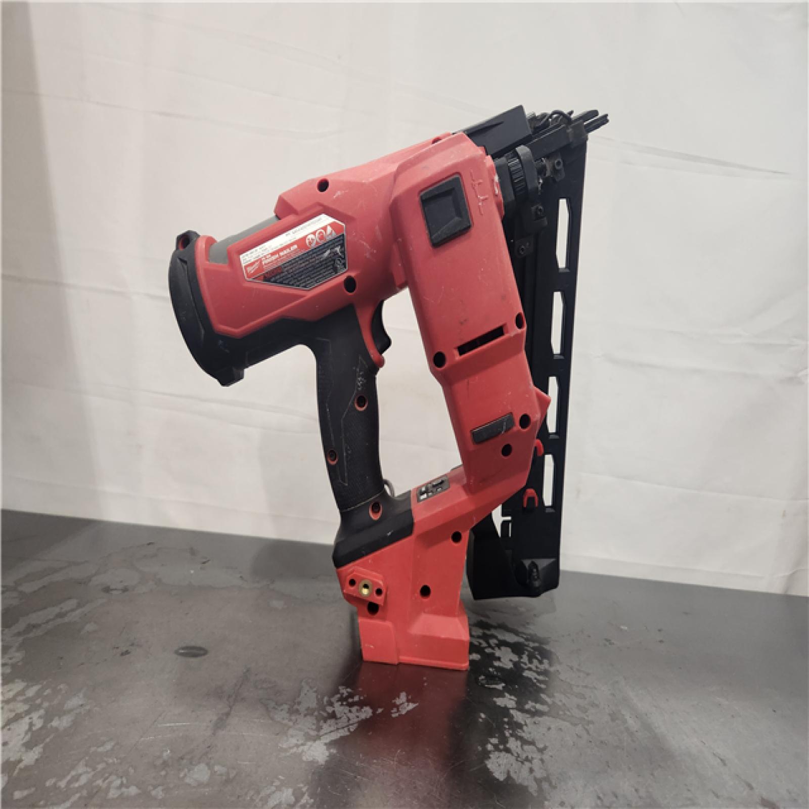 AS-IS- Milwaukee 18V Cordless Gen II 16 Gauge Angled Finish Nailer (Tool Only)