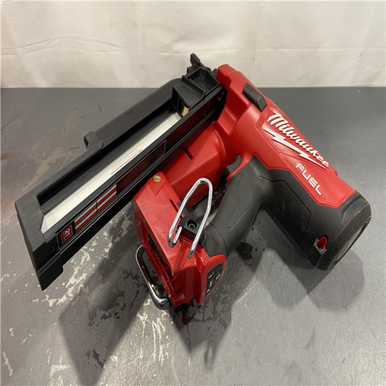 AS-IS - Milwaukee M18 FUEL 3-1/2 in. 18-Volt 21-Degree Lithium-Ion Brushless Cordless Framing Nailer