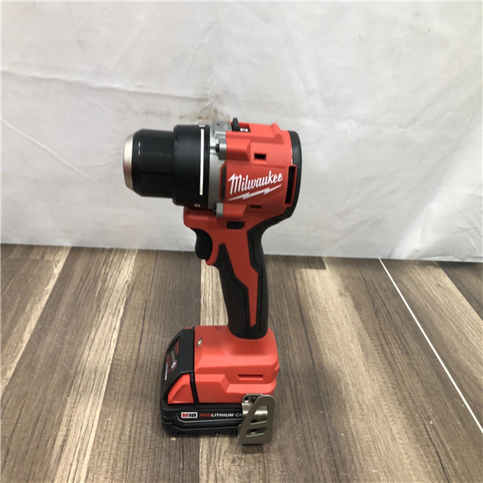 AS-IS Milwaukee 18V Lithium-Ion Brushless Cordless 1/2 in. Compact Drill/Driver Kit