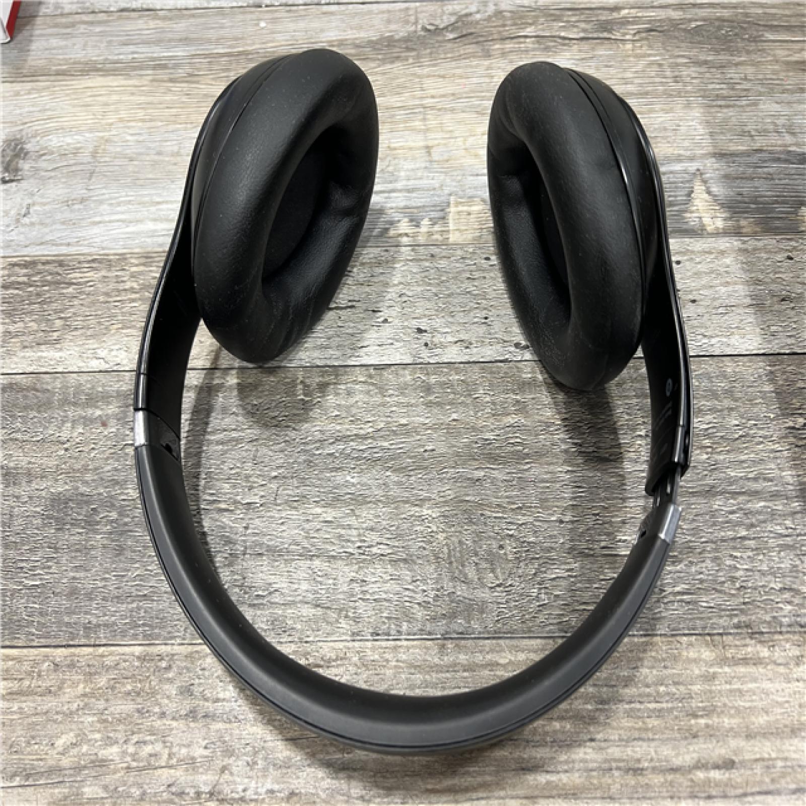 AS-IS Beats - Studio Pro - Wireless Noise Cancelling Over-the-Ear Headphones - Black