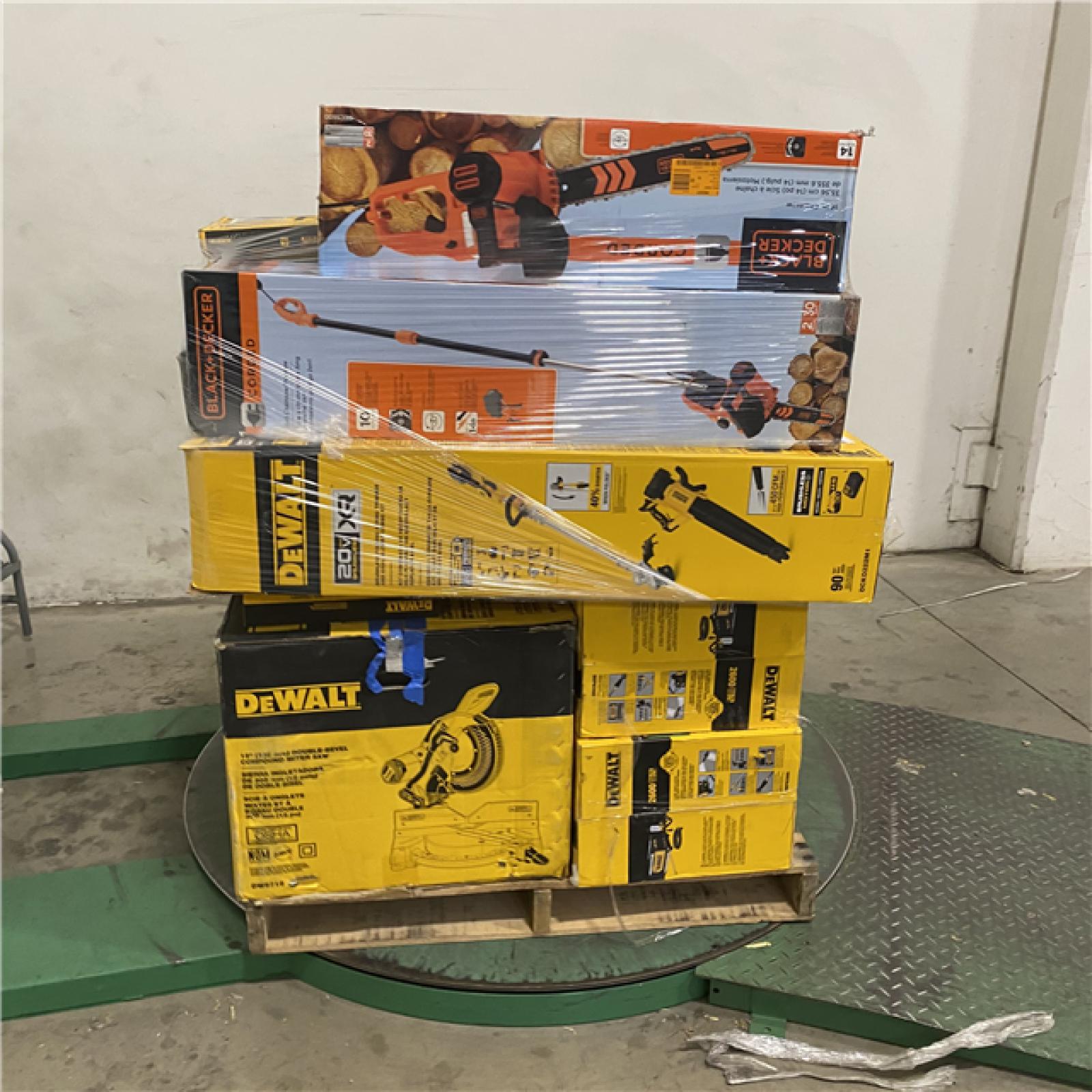 Dallas Location - As-Is Tool Pallet