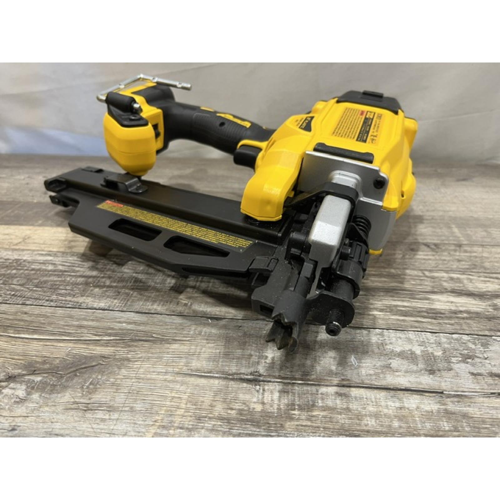 AS-IS DEWALT 20-Volt 21° Cordless Framing Nailer (Tool-Only)