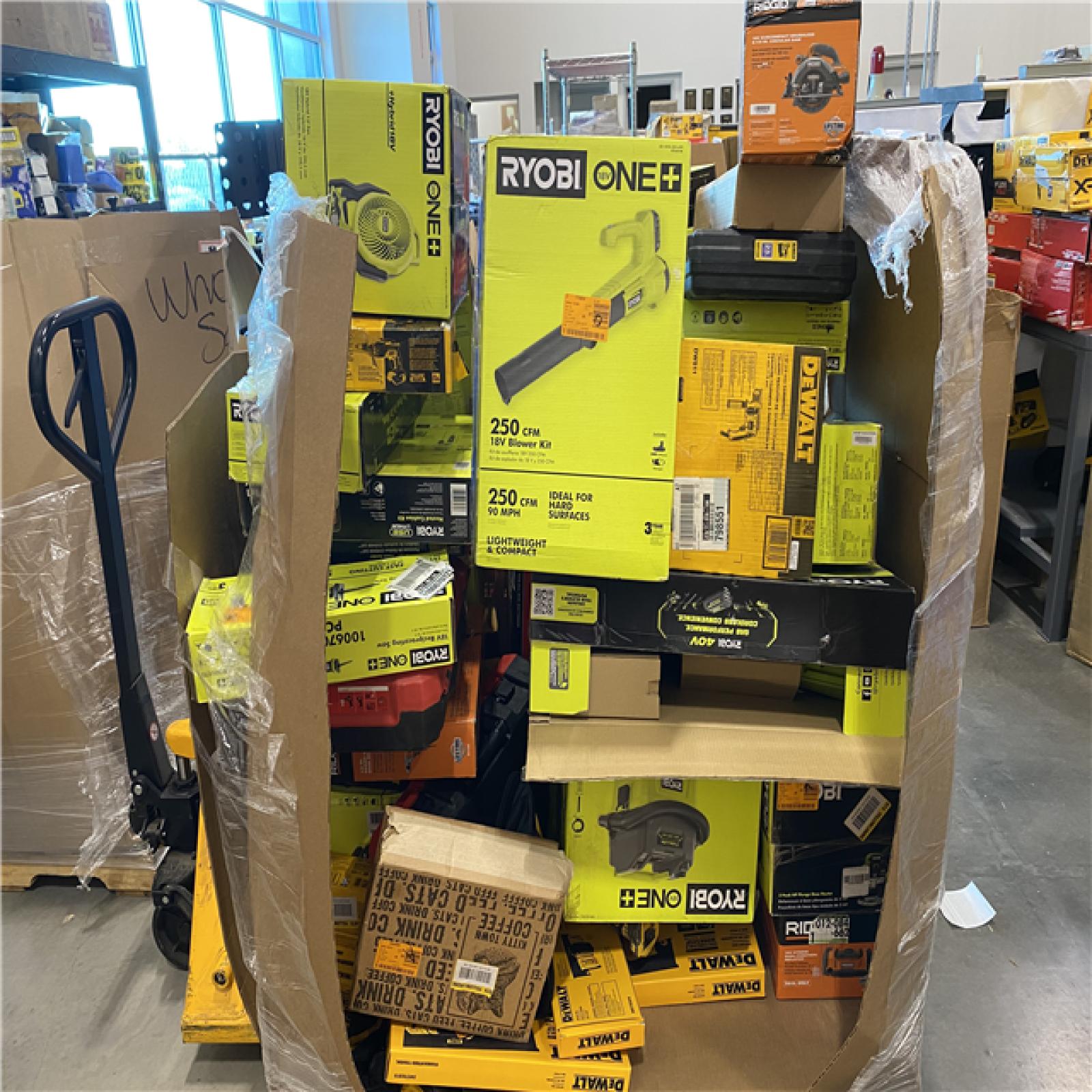 DALLAS LOCATION - AS-IS TOOL PALLET