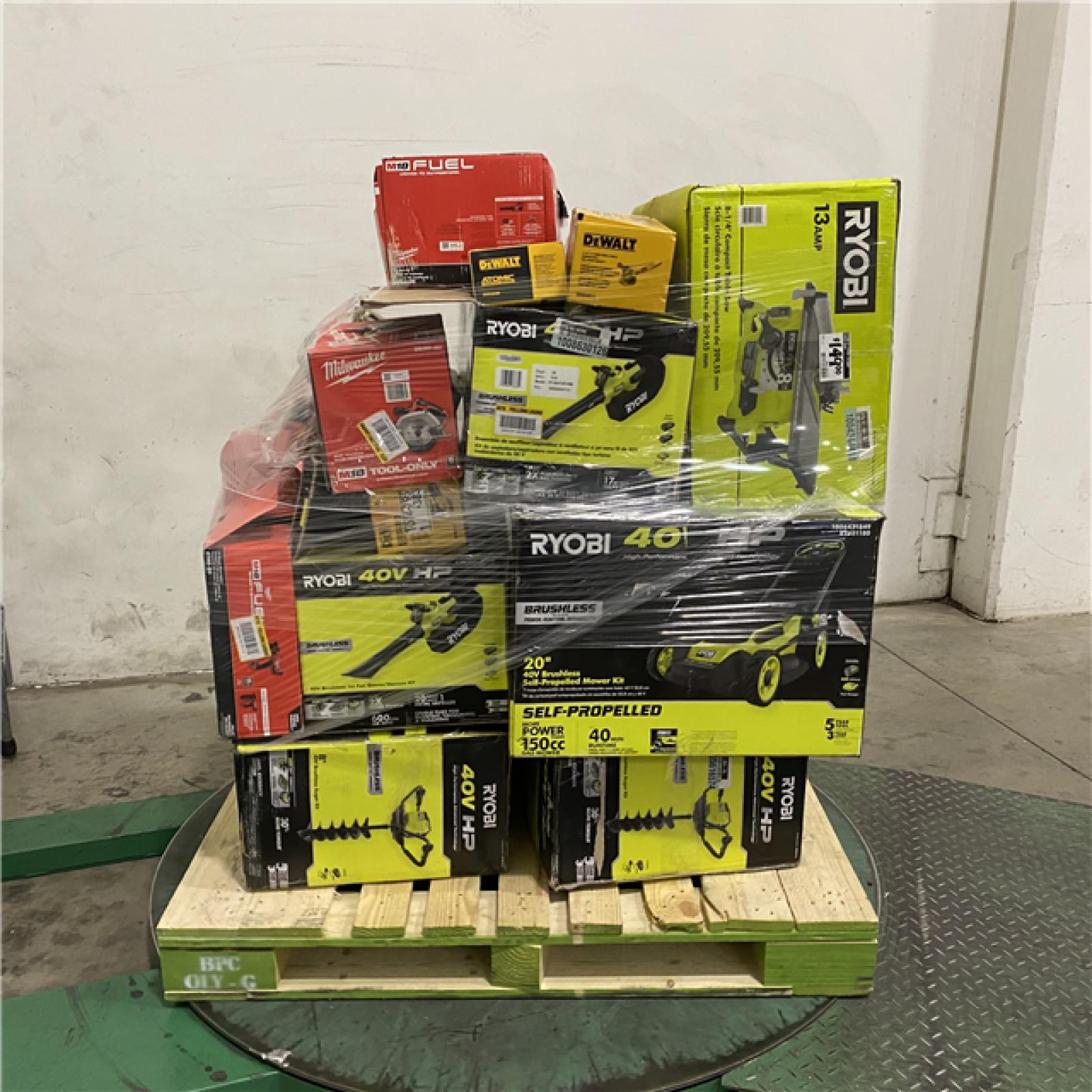 Dallas Location - As-Is Tool Pallet