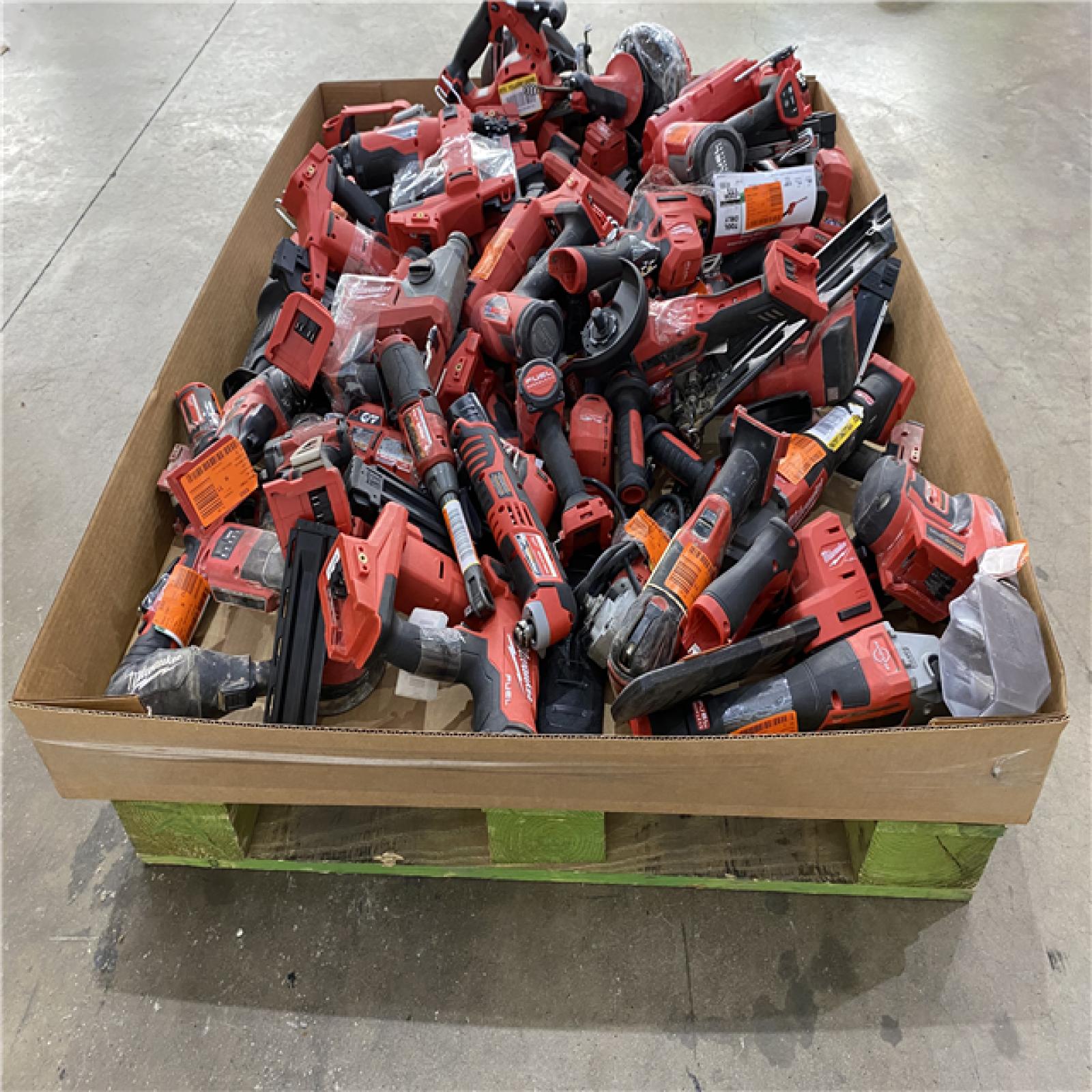 Houston Location AS IS - Tool Pallet