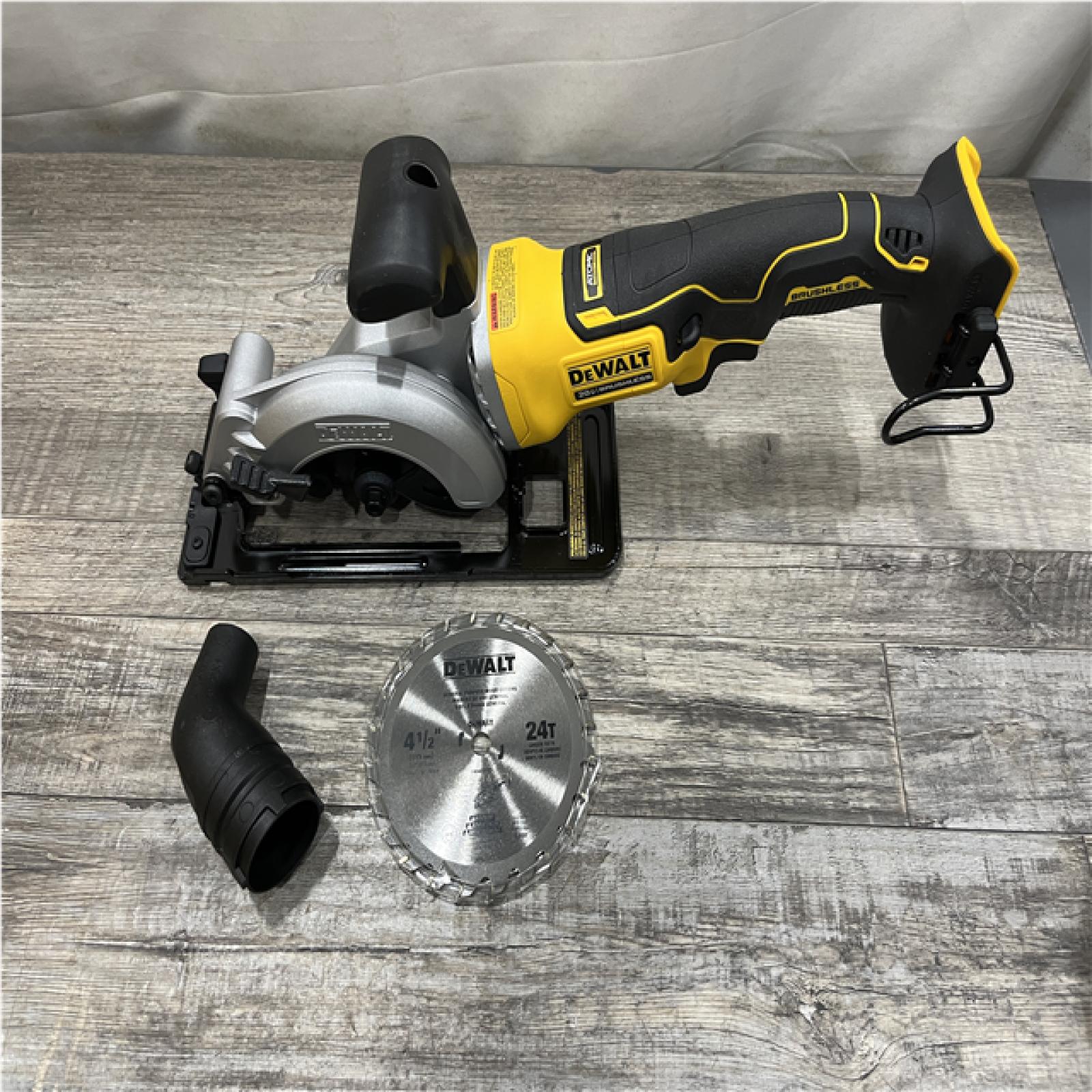 AS-IS DEWALT ATOMIC 20V MAX Cordless Brushless 4-1/2 in. Circular Saw (Tool Only)