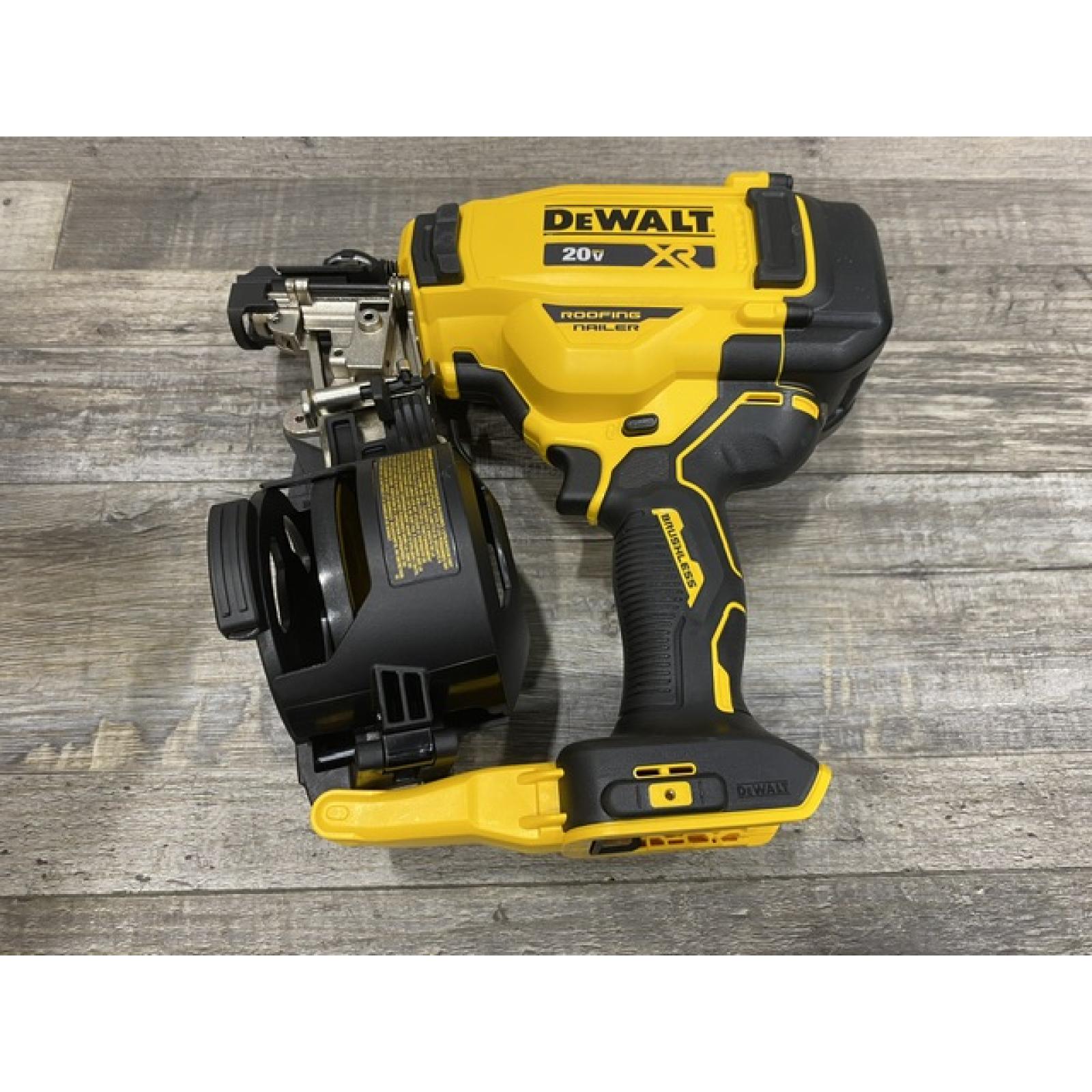 AS-IS DEWALT 20V MAX Lithium-Ion 15-Degree Electric Cordless Roofing Nailer Kit