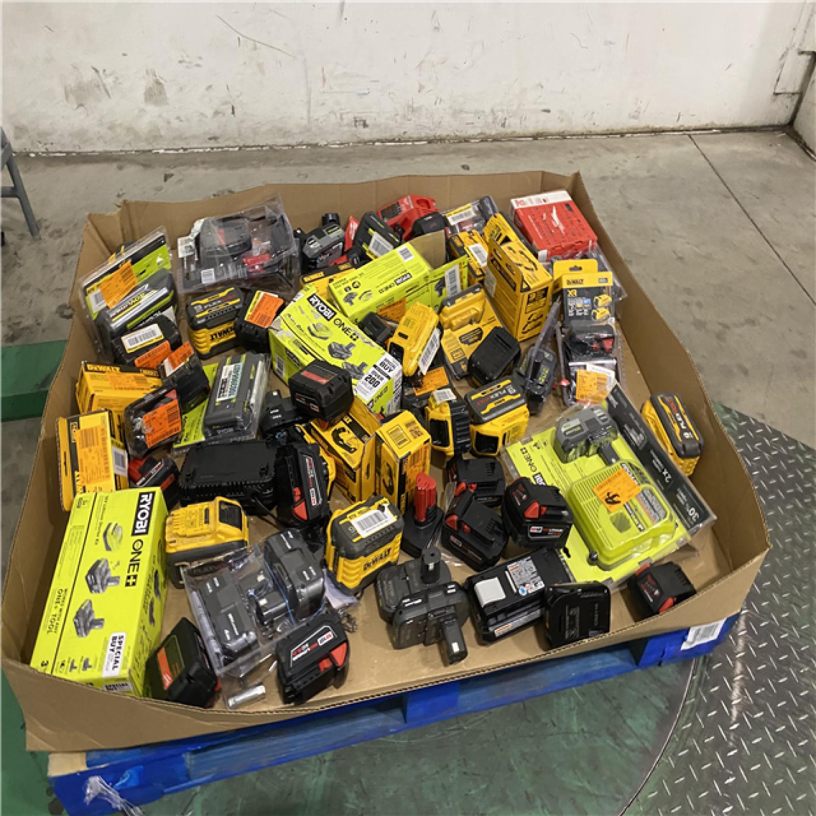 Dallas Location - As-Is Battery Tool Pallet