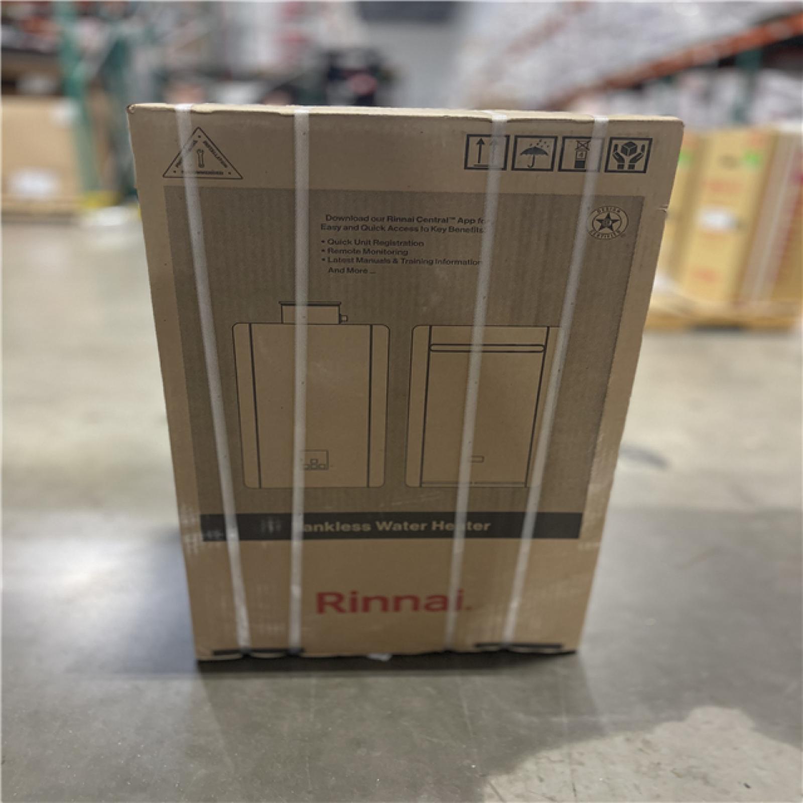 NEW! - Rinnai High Efficiency Non-Condensing 8.5 GPM Residential 180 000 BTU Exterior Propane Gas Tankless Water Heater