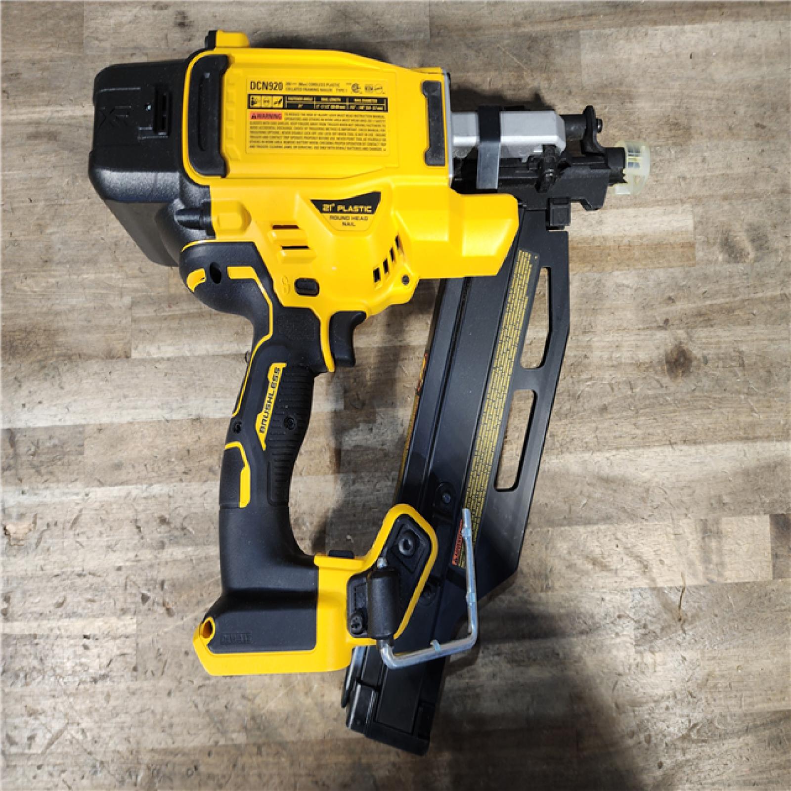 HOUSTON LOCATION - AS-IS (APPEARS LIKE NEW) DEWALT 20-Volt 21° Cordless Framing Nailer (Tool-Only)