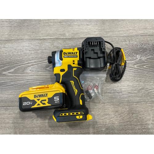 AS-IS DEWALT ATOMIC 20V MAX Lithium-Ion Cordless 1/4 in. Brushless Impact Driver Kit