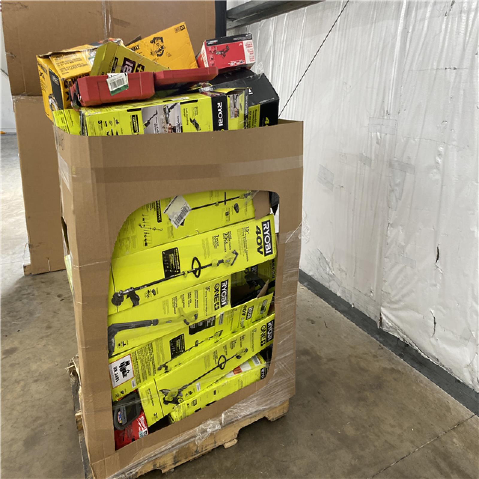 Houston Location AS IS - Tool Pallet