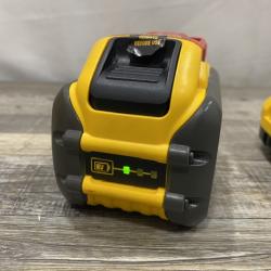 AS-IS DEWALT 20V/60V MAX FLEXVOLT Lithium-Ion 9.0Ah Battery and Charger Starter Kit