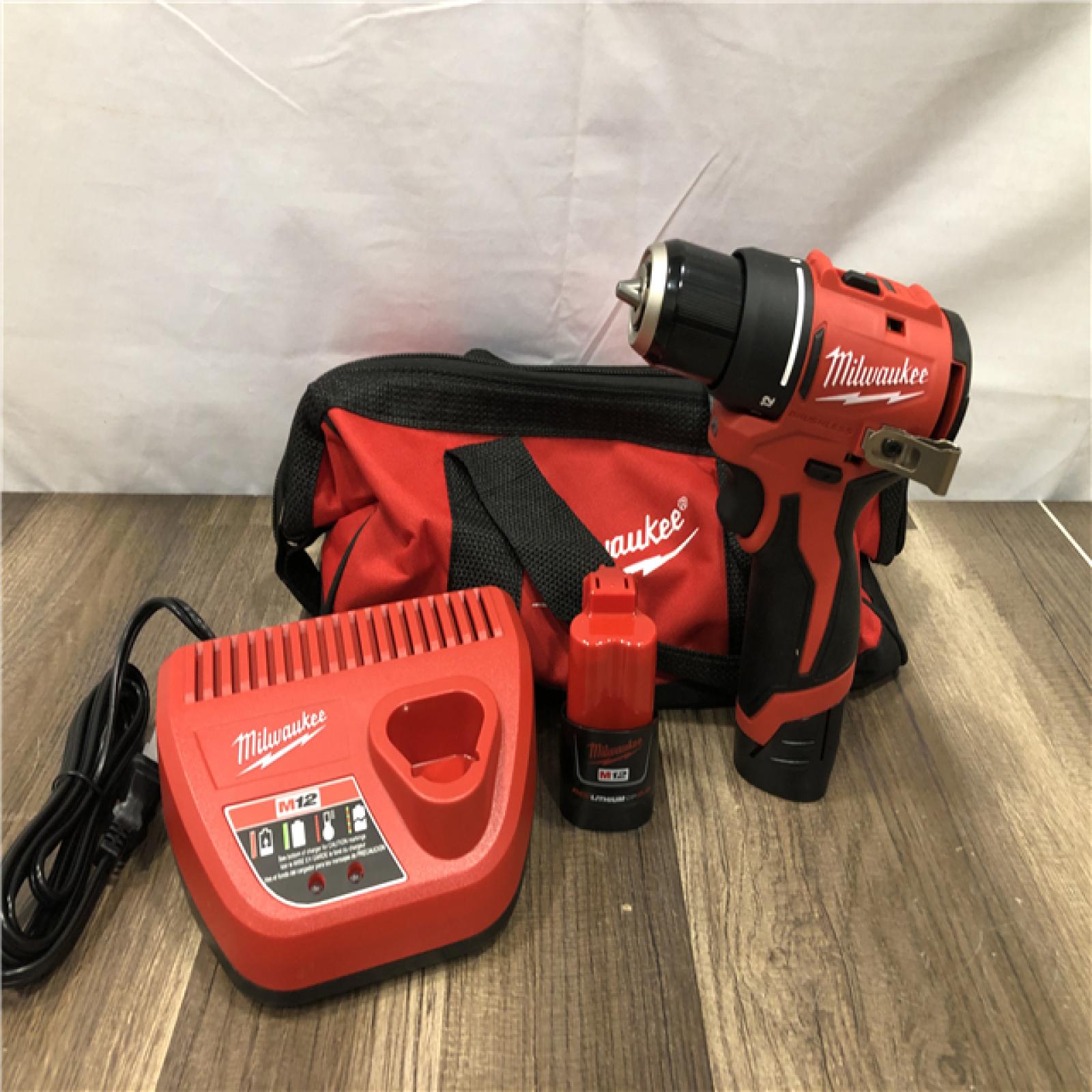 AS-IS Milwaukee 12-Volt Lithium-Ion Brushless Cordless Subcompact Brushless Drill Driver Kit