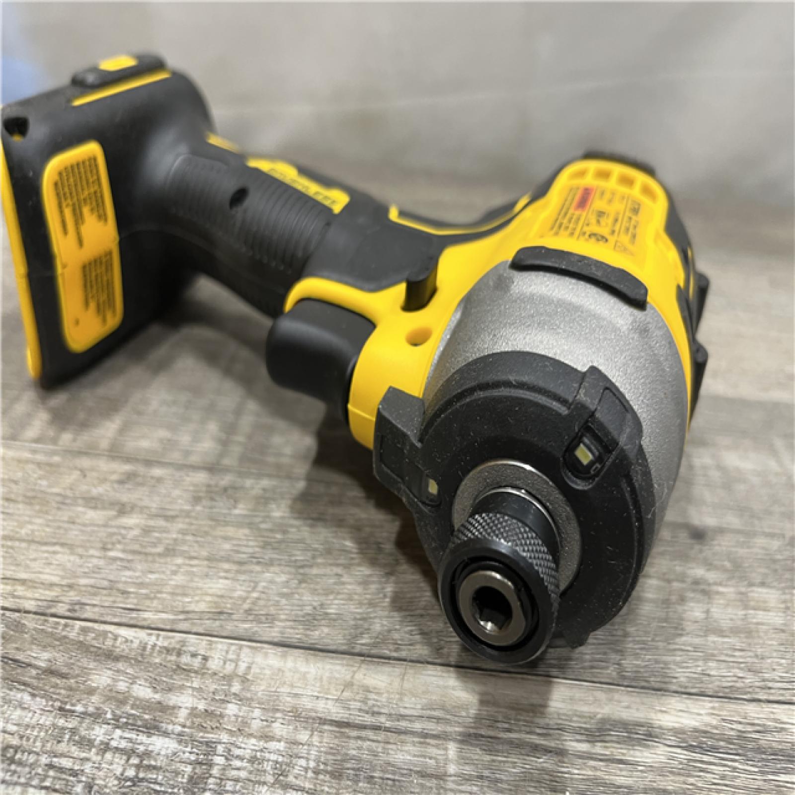 AS-IS DEWALT Atomic 20V Max Lithium-Ion Brushless Cordless Compact 1/4 in. Impact Driver Kit