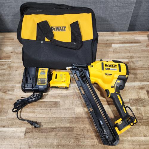 HOUSTON LOCATION - AS - IS DEWALT 20V MAX XR Lithium-Ion Cordless 2-1/2 in. 15-Gauge Finish Nailer Kit