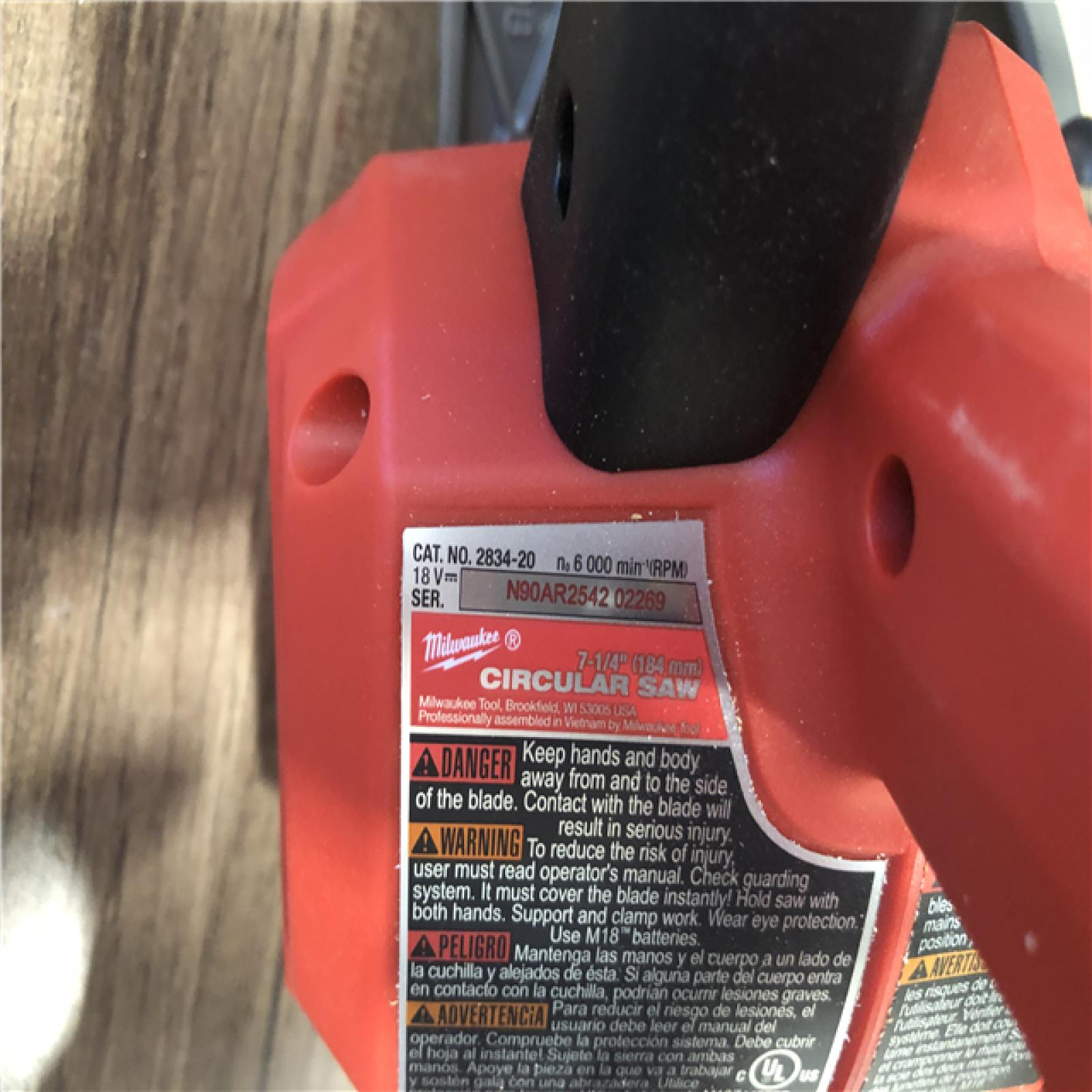 AS-IS Milwaukee FUEL 18V Lithium-Ion Brushless Cordless 7-1/4 in. Circular Saw (Tool-Only)