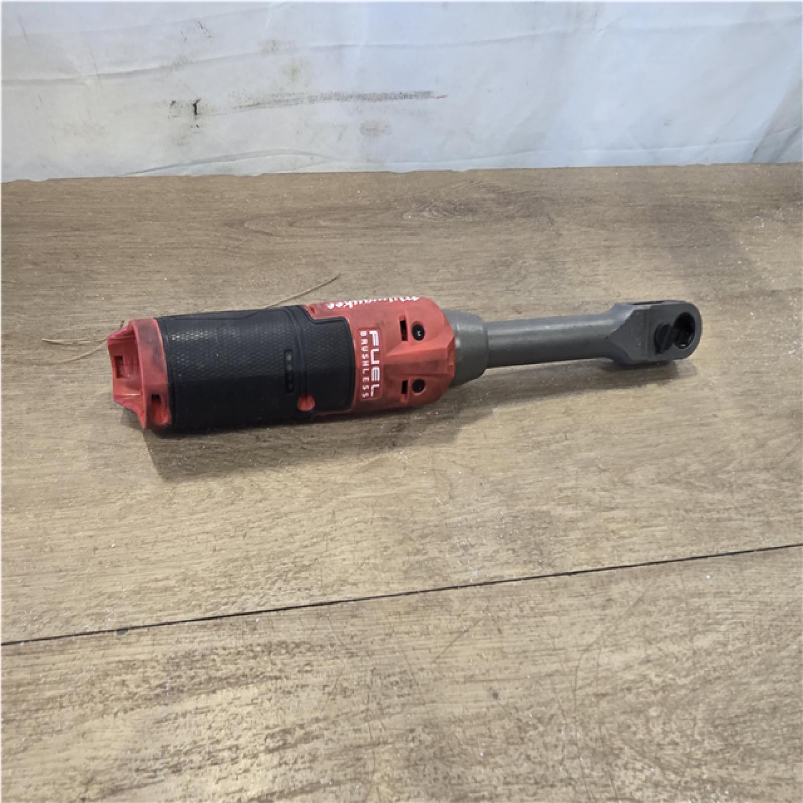 AS-IS Milwaukee FUEL 12V Lithium-Ion Brushless Cordless 1/4 in - 3/8 in Extended Ratchet (Tool-Only)