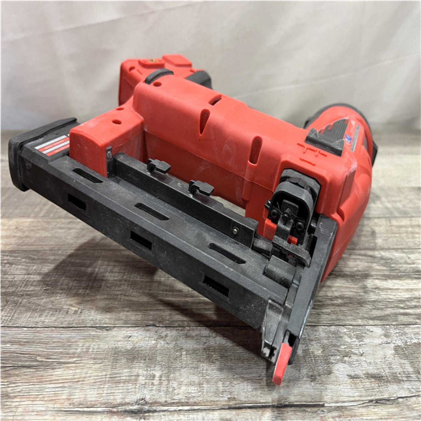 AS-IS Milwaukee FUEL 18-Volt Lithium-Ion Brushless Cordless 18-Gauge 1/4 in. Narrow Crown Stapler (Tool-Only)
