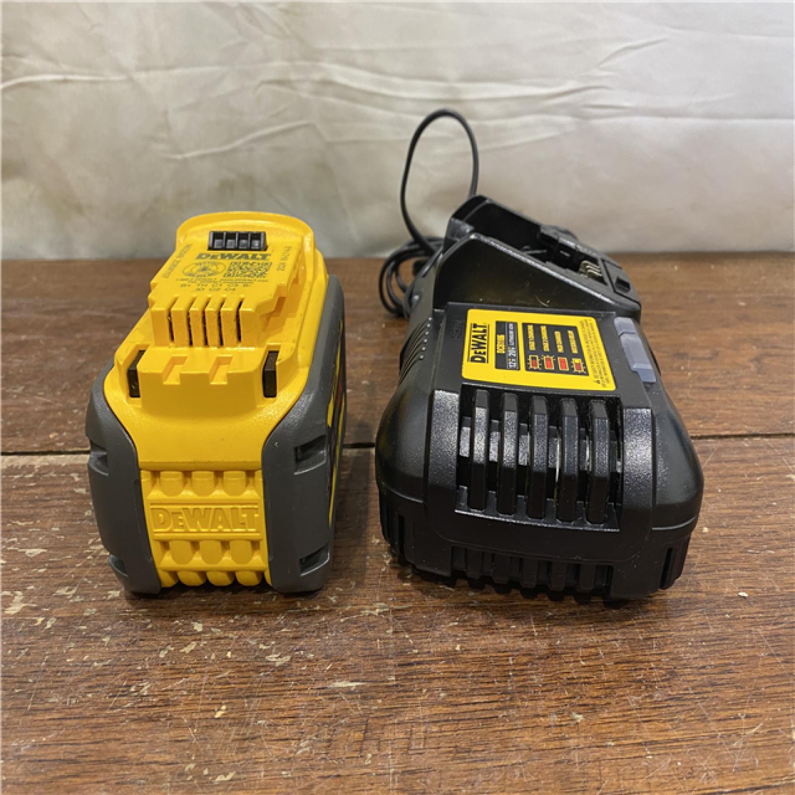 AS-IS DEWALT FLEXVOLT 20V/60V MAX Lithium-Ion 6.0Ah Battery Pack with 6 Amp Output Charger