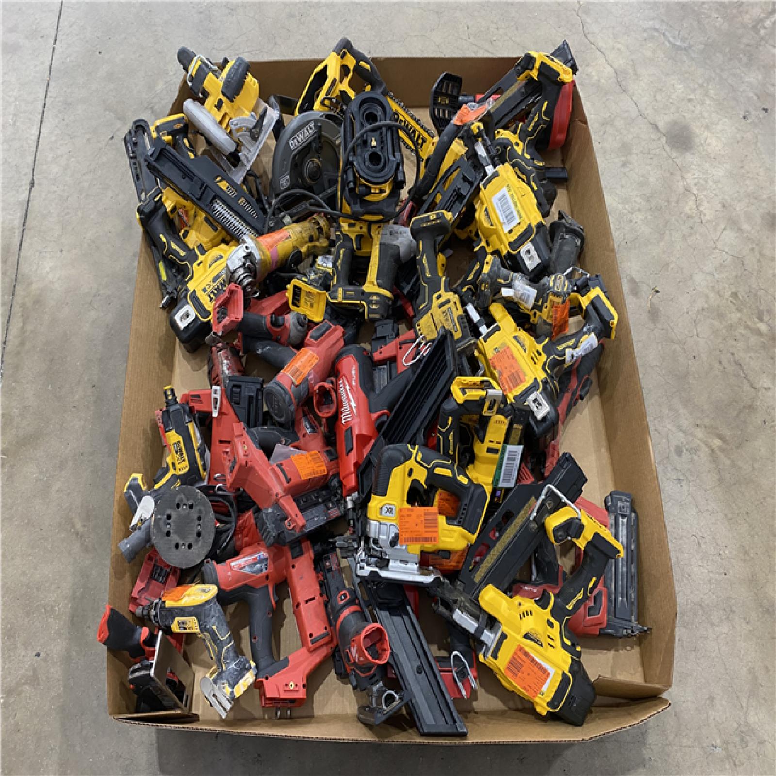 Houston Location AS IS - Tool Pallet