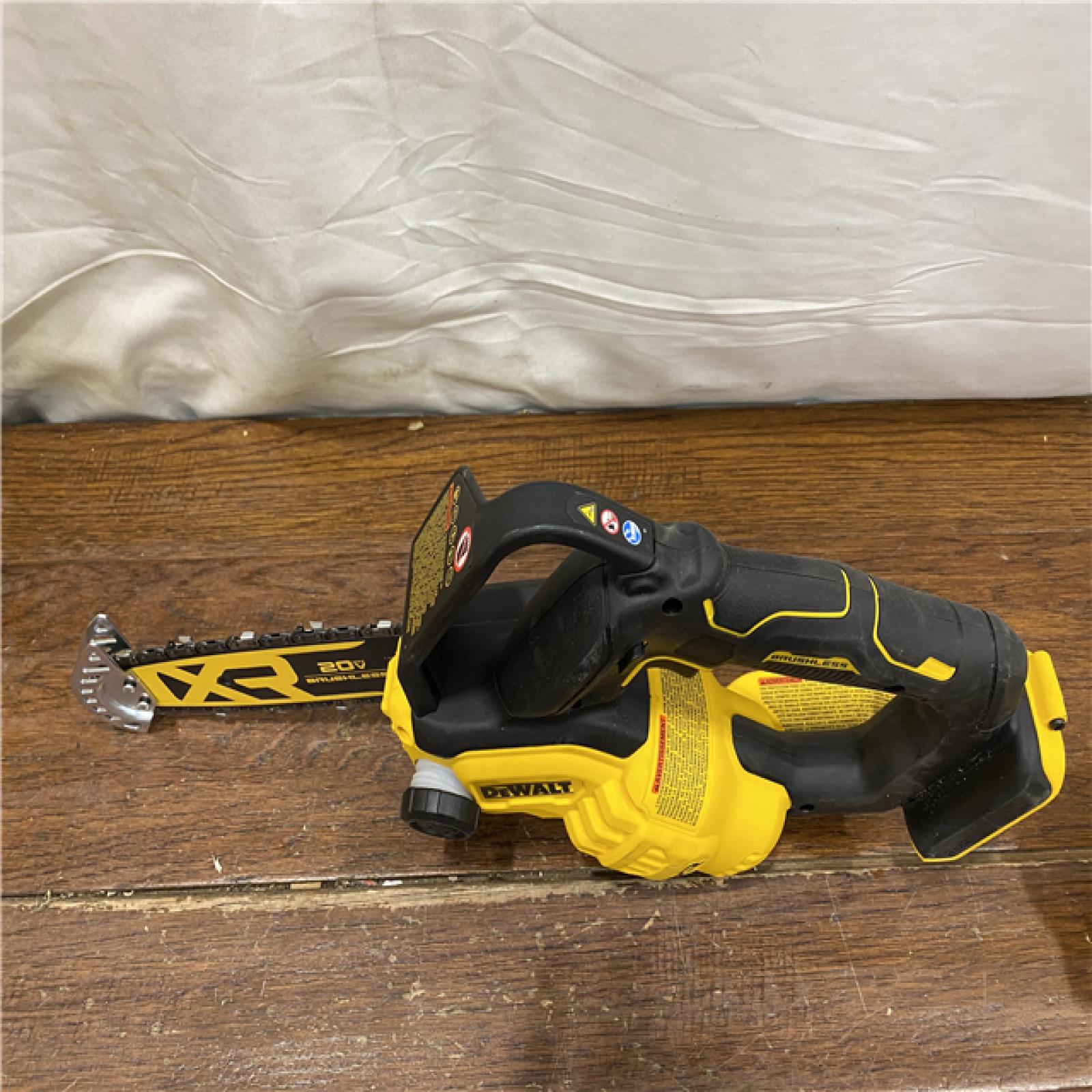 AS-IS 20V MAX 8 in. Brushless Cordless Battery Powered Pruning Chainsaw (Tool Only)