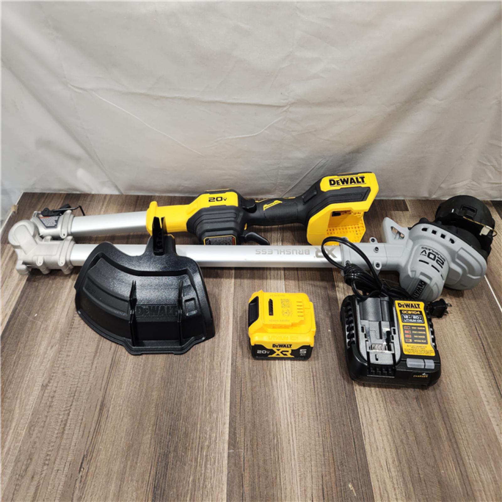AS-IS- DeWalt 20V MAX 14 in. Brushless Cordless Battery Powered Foldable String Trimmer Kit with (1) 5 Ah Battery & Charger