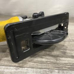 AS-IS DEWALT ATOMIC 20V MAX Cordless Brushless 4-1/2 in. Circular Saw (Tool Only)