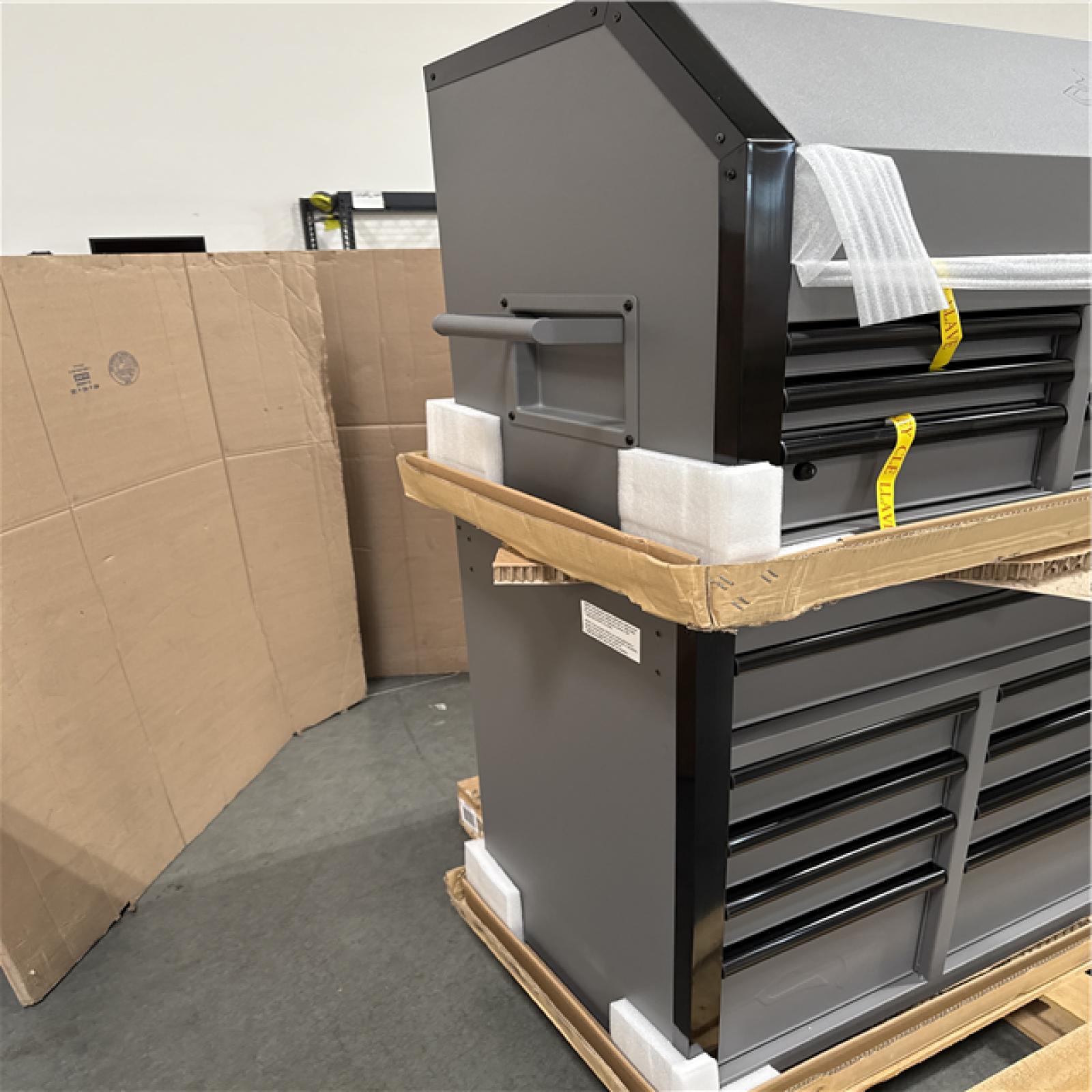 California AS-IS HUSKY Tool Chest & Cabinet Combo 15-Drawers; Appears in Excellent Condition