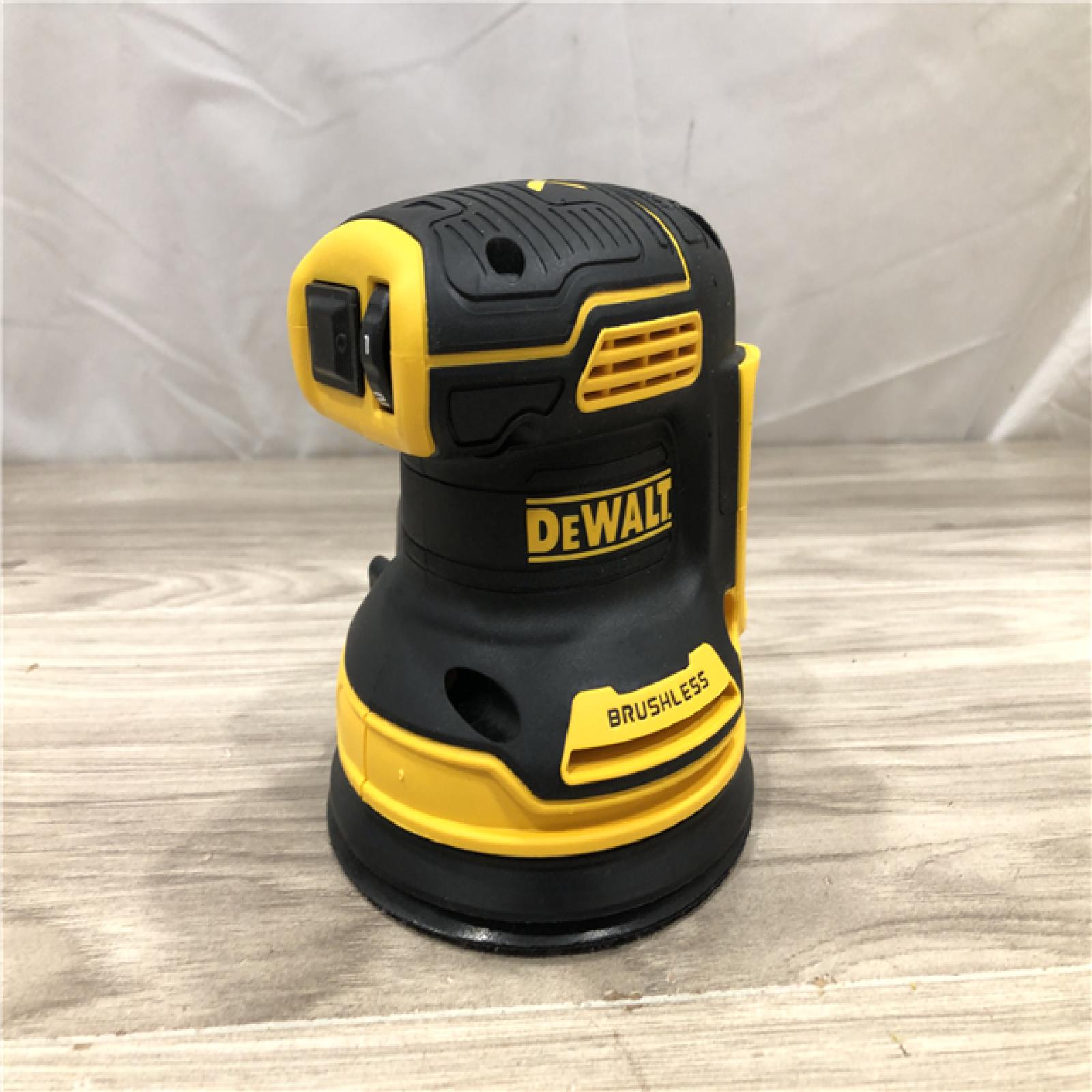 AS-IS DEWALT 20V MAX XR Cordless 5 in. Random Orbital Sander (Tool Only)