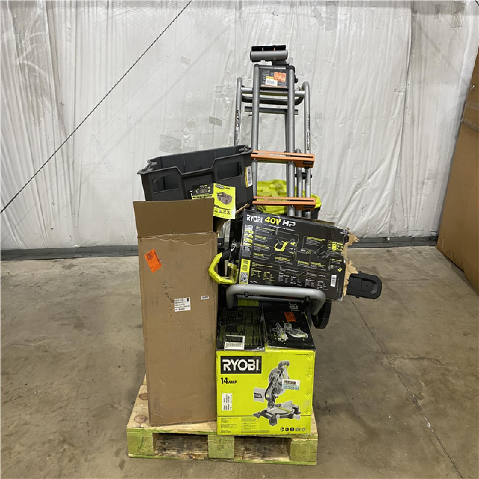 Houston Location AS IS - Tool Pallet