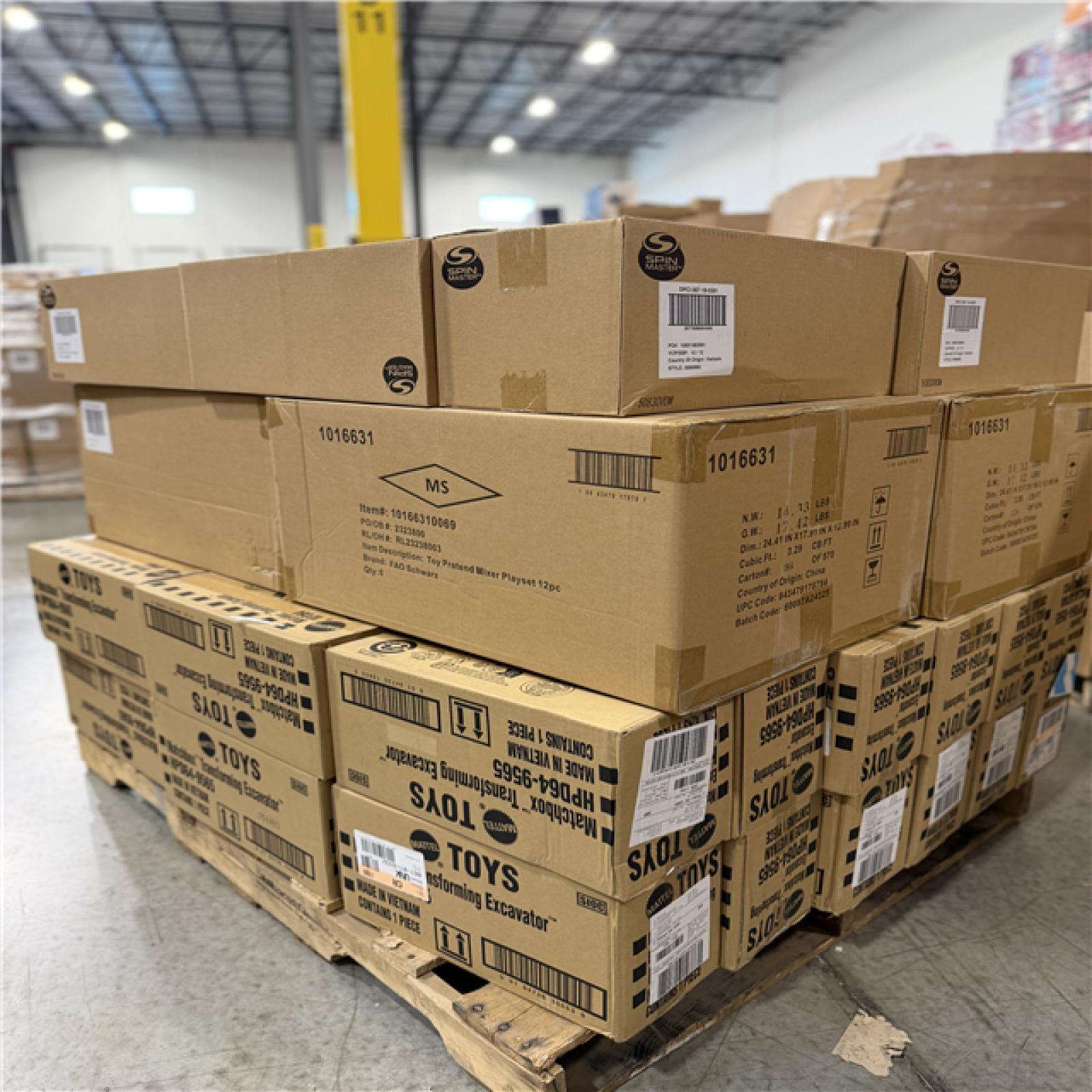 DALLAS LOCATION- NEW! BULLSEYE MIXED TOY PALLET- (204 UNITS)