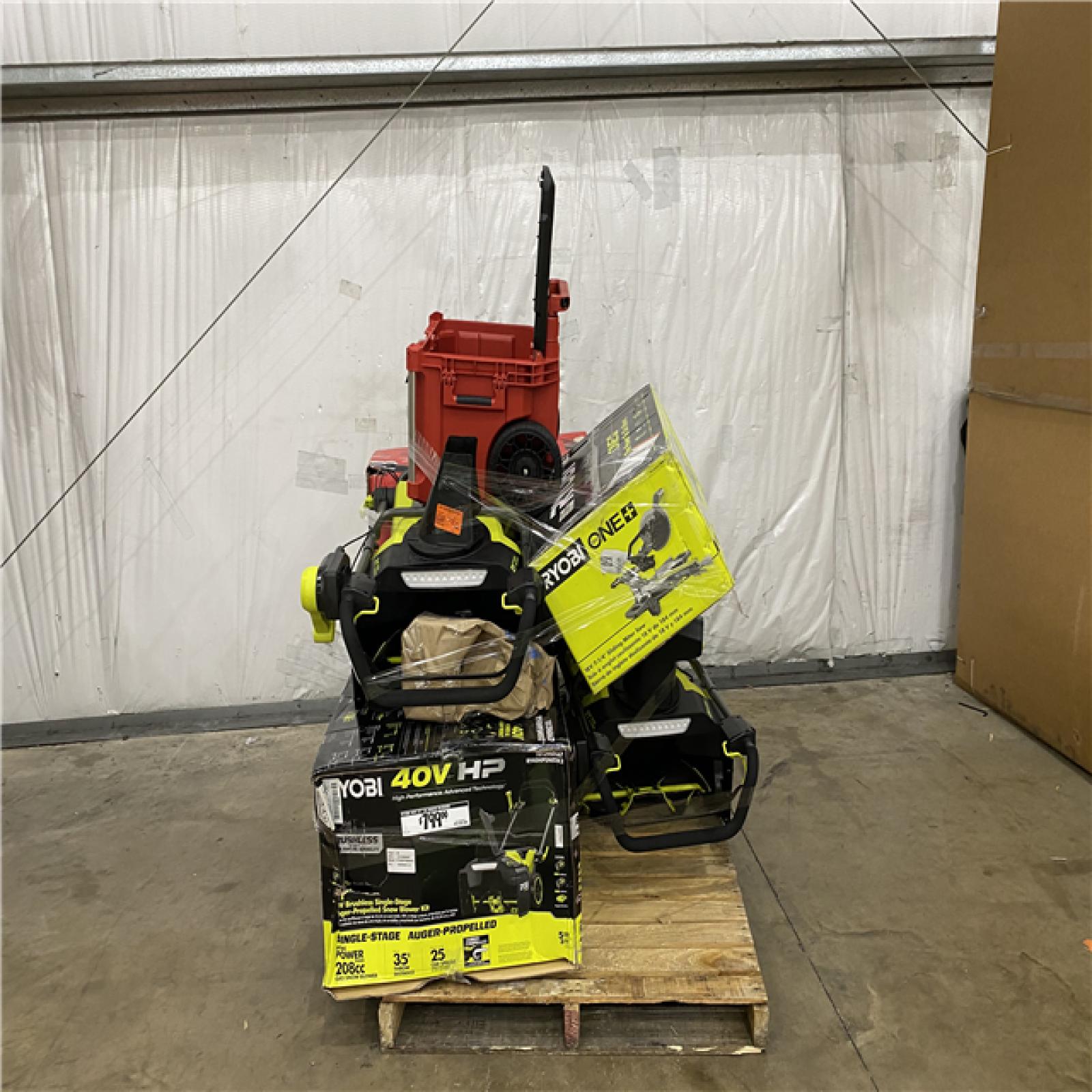 Houston Location AS IS - Tool Pallet