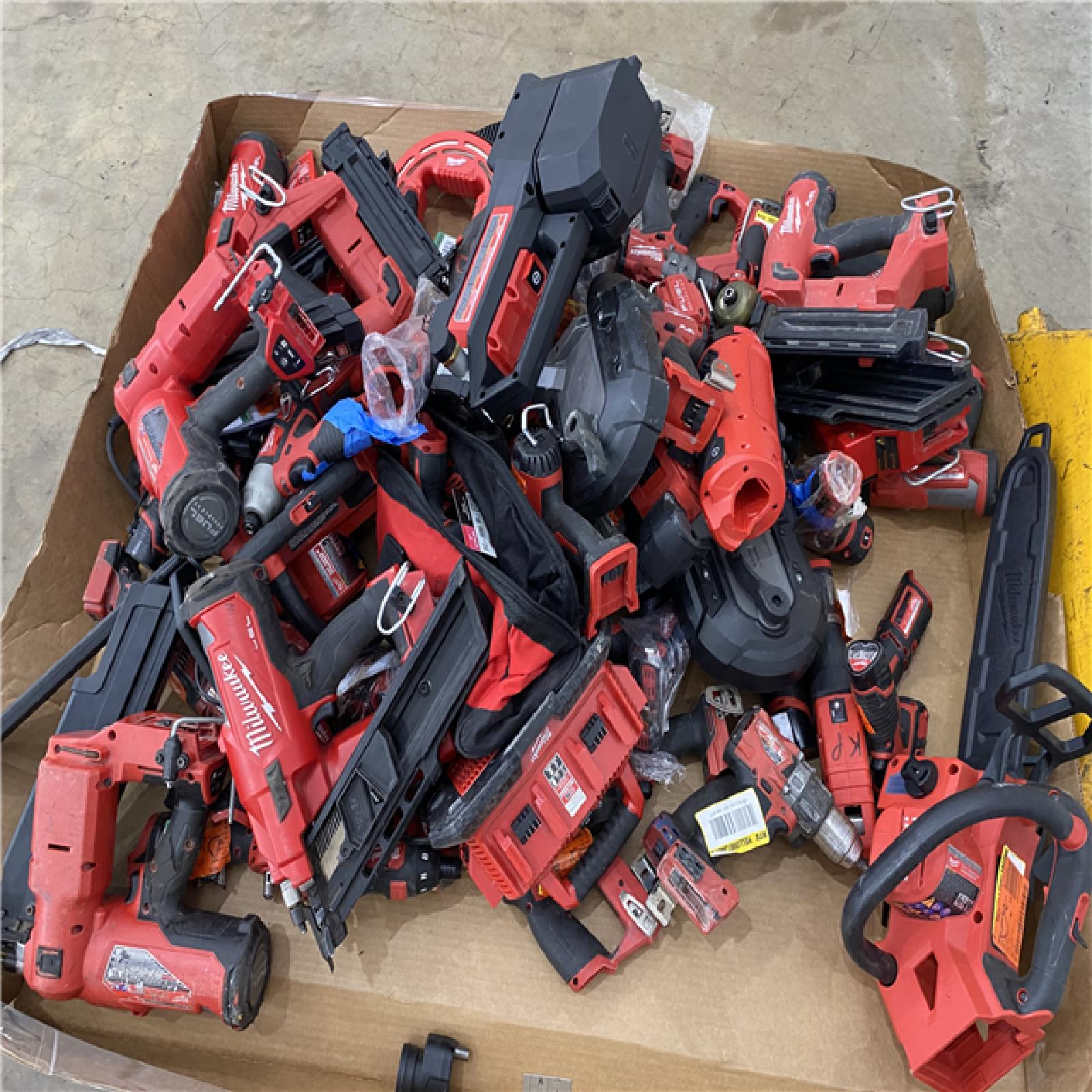 Houston Location AS IS - Tool Pallet