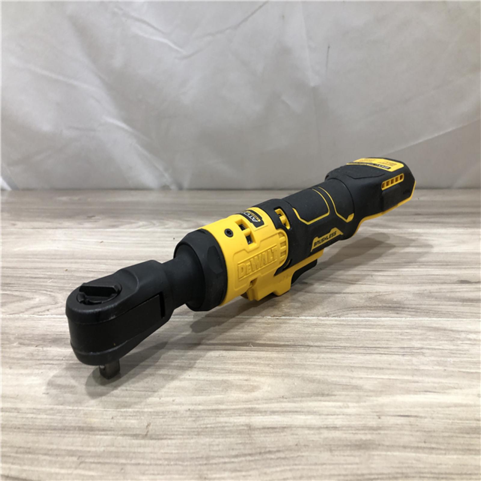 AS-IS DeWalt ATOMIC 20V MAX Cordless 3/8 in. Ratchet (Tool Only)