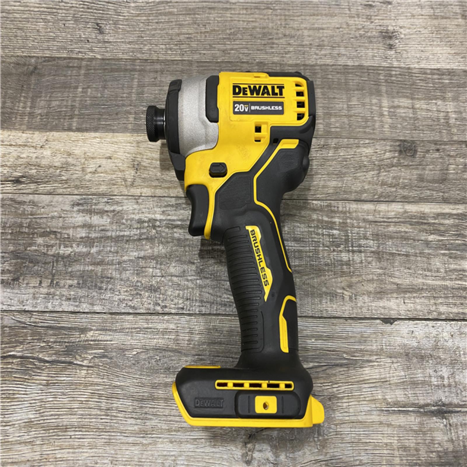 AS-IS DEWALT Atomic 20V Max Lithium-Ion Brushless Cordless Compact 1/4 in. Impact Driver Kit