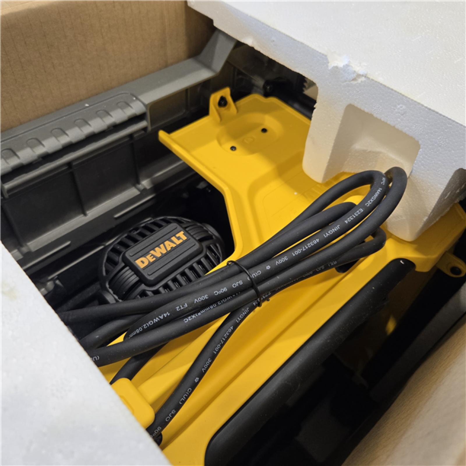 AS-IS DeWalt 15 Amps Corded 8-1/4 in. Compact Table Saw
