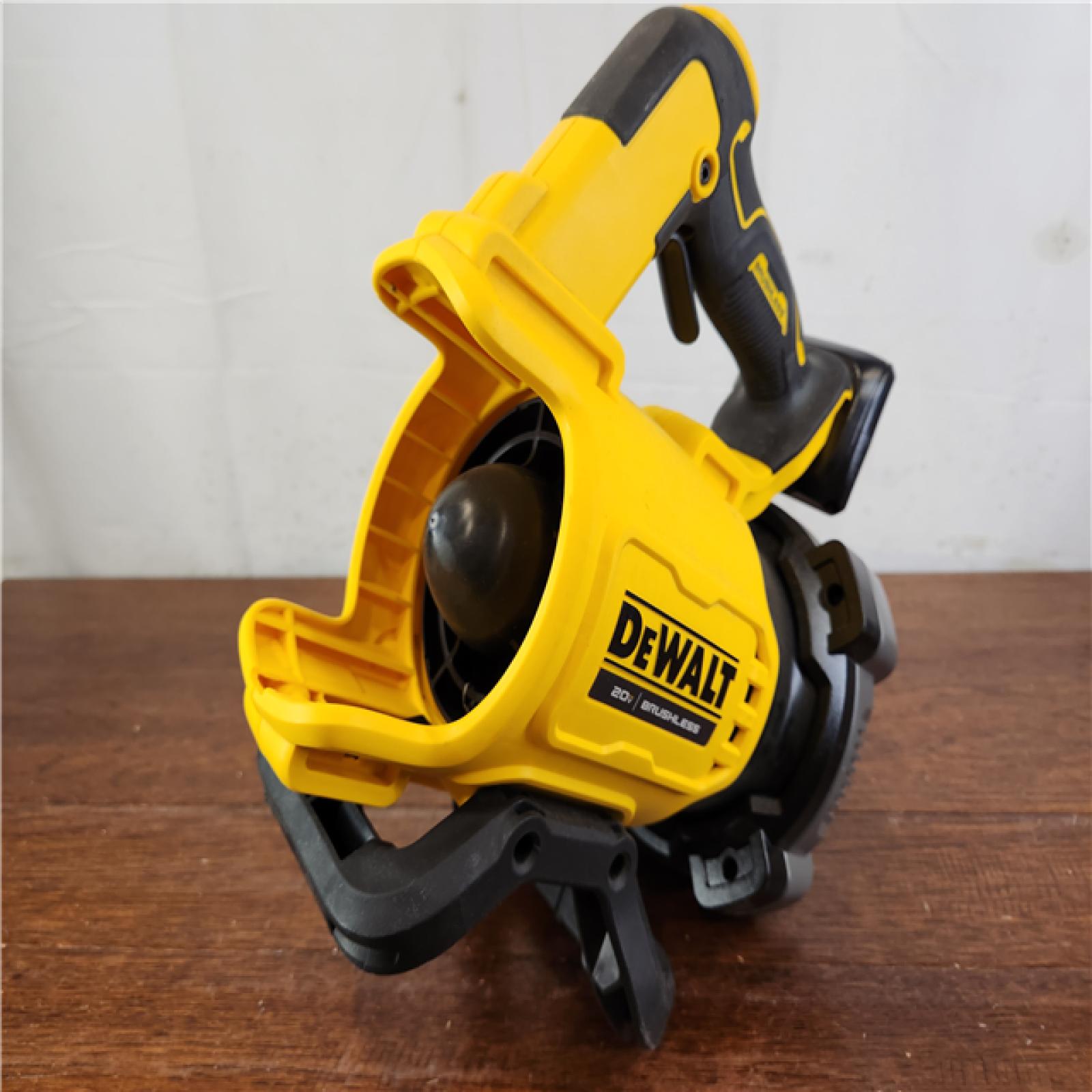 AS-IS DeWalt 20V MAX Cordless Brushless Handheld Axial Blower (Tool-Only)