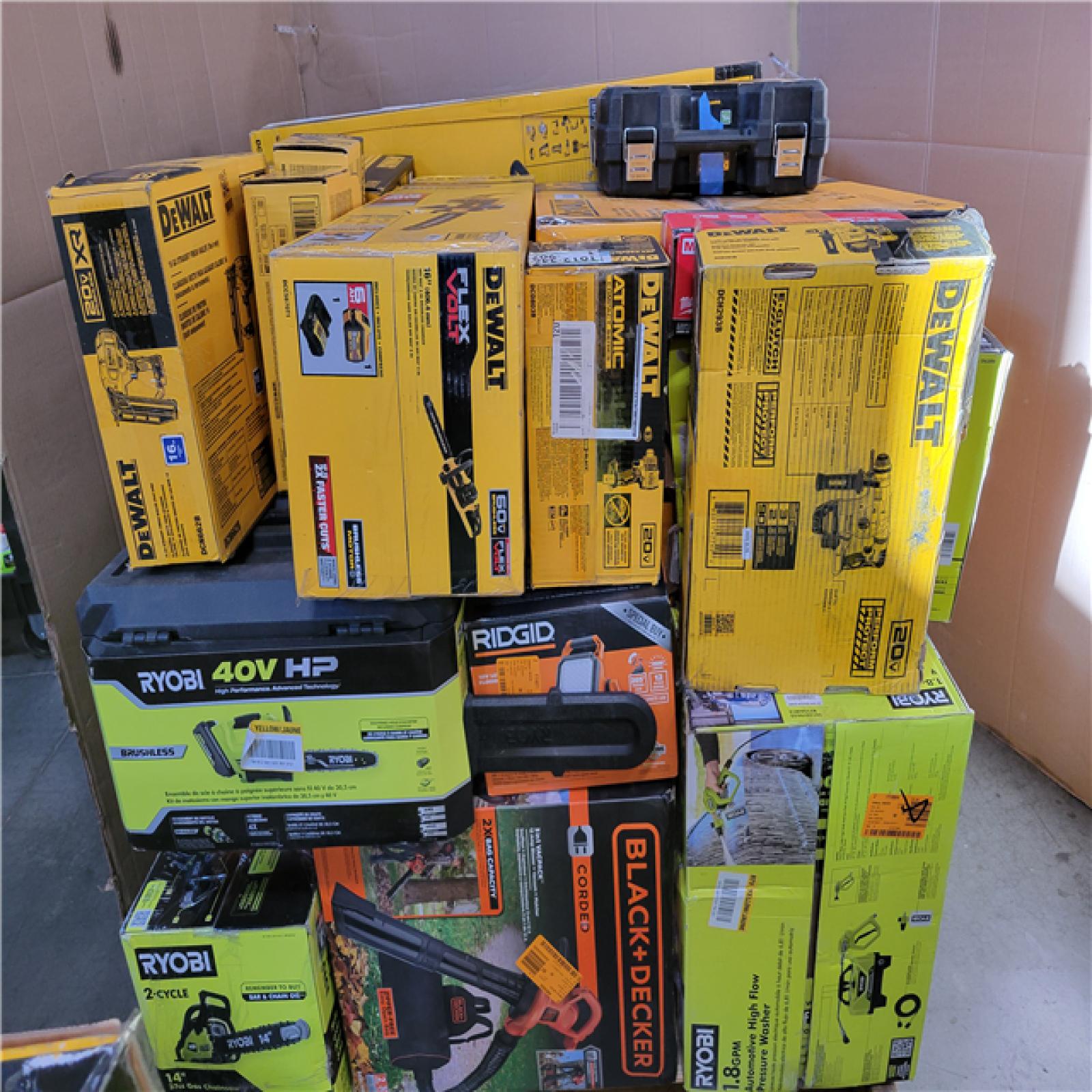 CALIFORNIA AS-IS TOOL PALLET