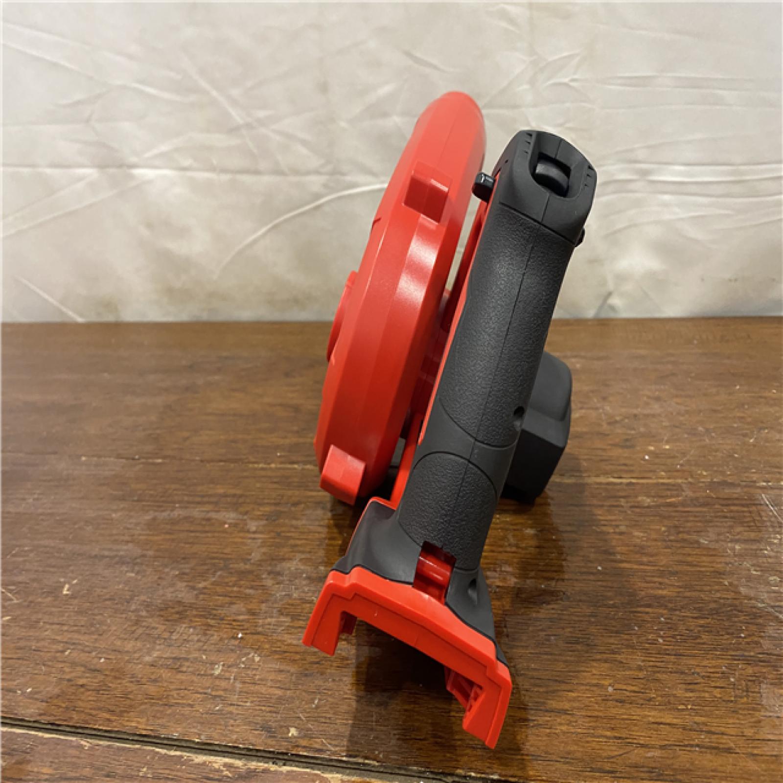 AS-IS Milwaukee M18 18-Volt Lithium-Ion Cordless Compact Blower (Tool-Only)