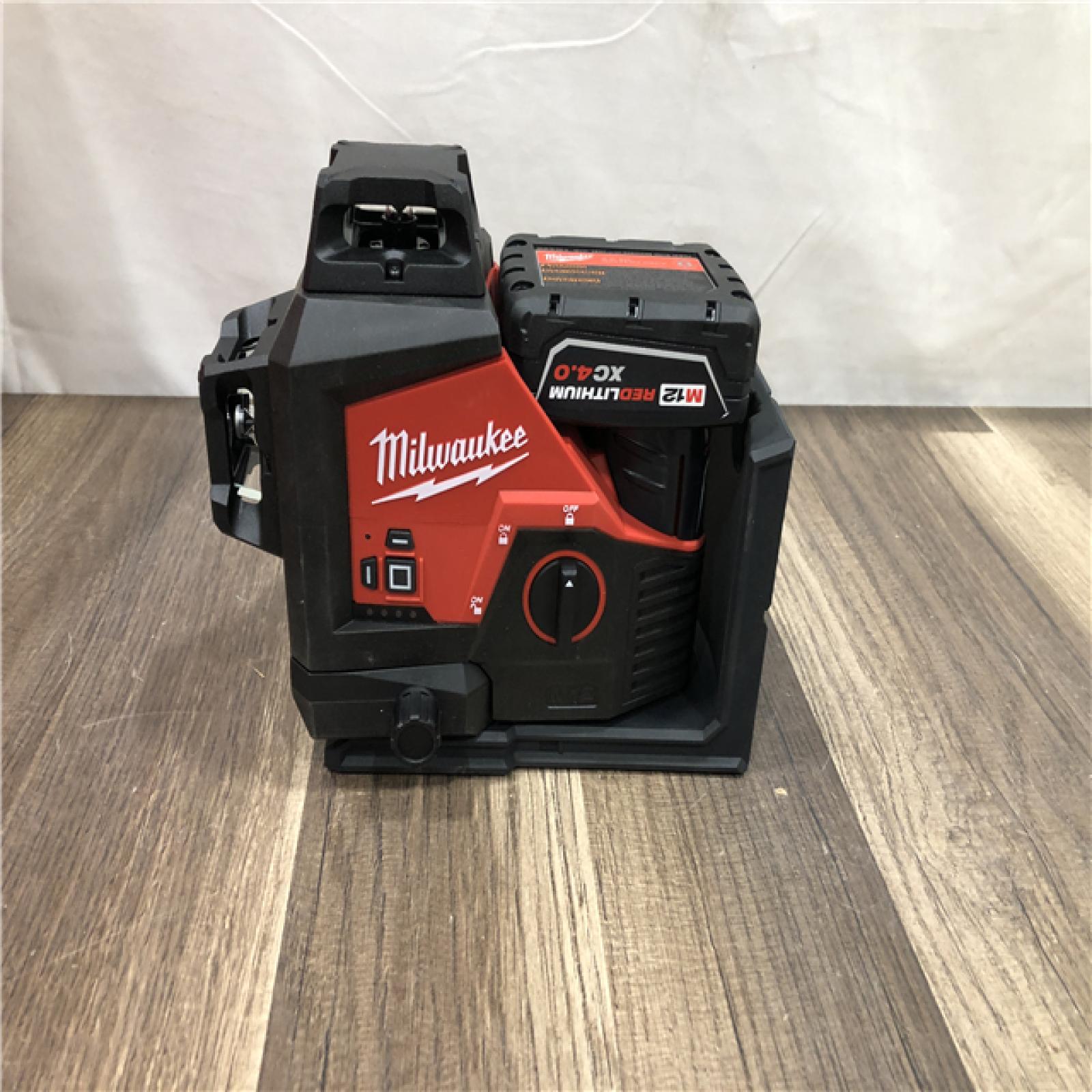 AS-IS Milwaukee 12-Volt Lithium-Ion Cordless Green 250 ft. 3-Plane Laser Level Kit